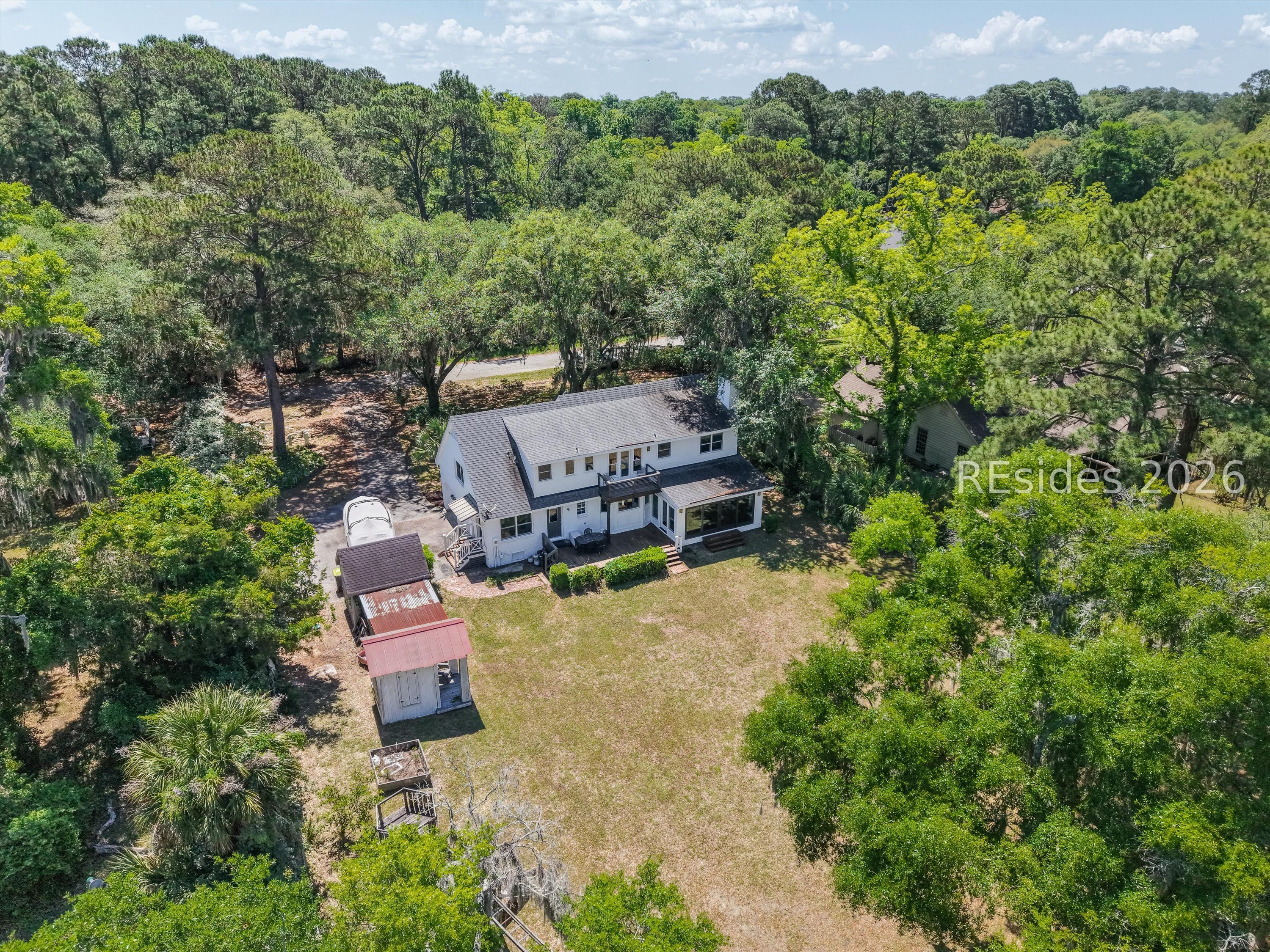 12 Riverfront Place
