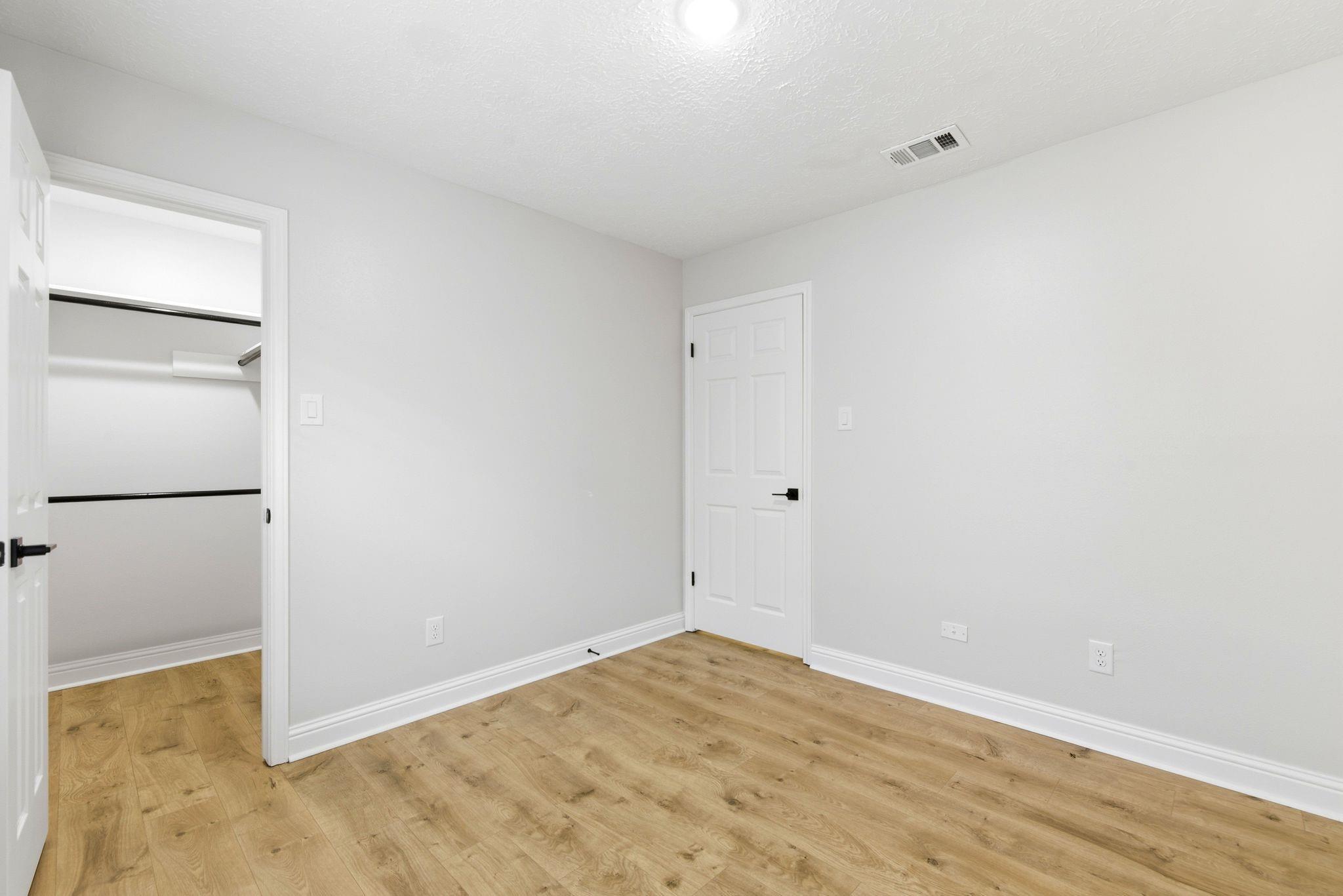 16306 Elmwood Point Lane