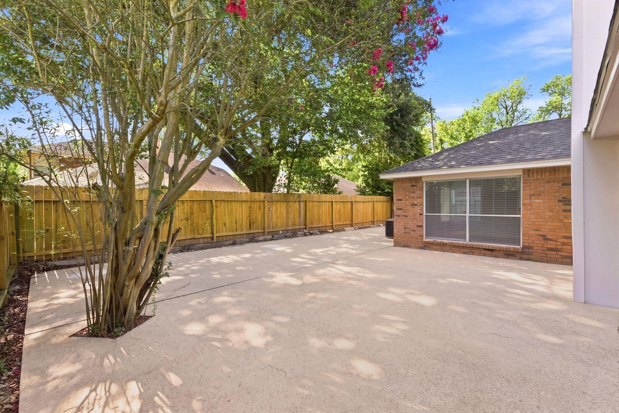 16306 Elmwood Point Lane