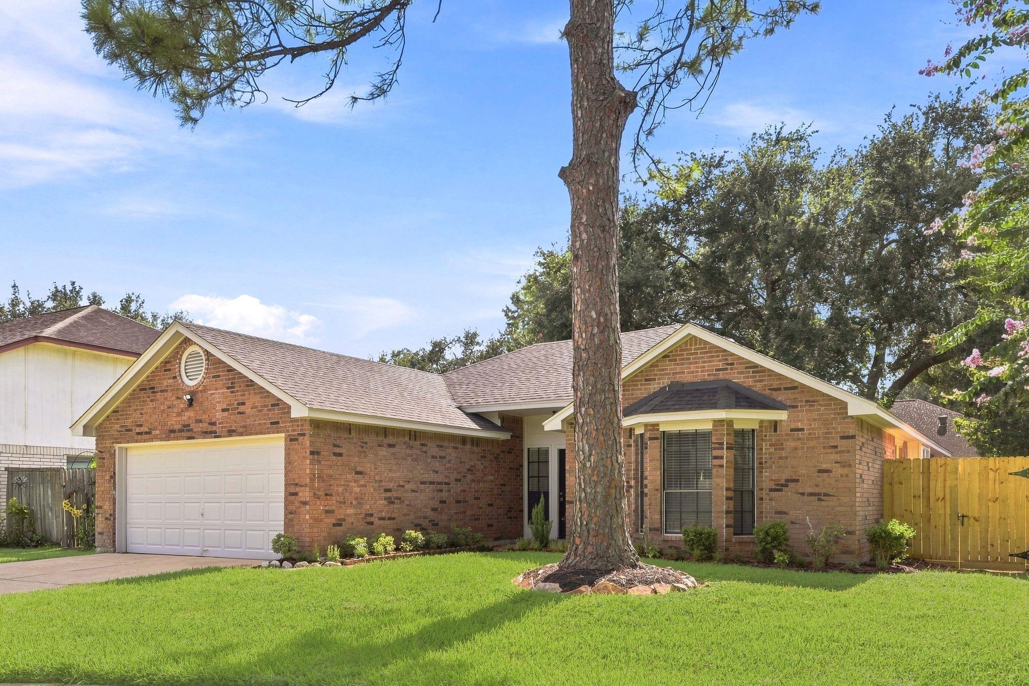 16306 Elmwood Point Lane