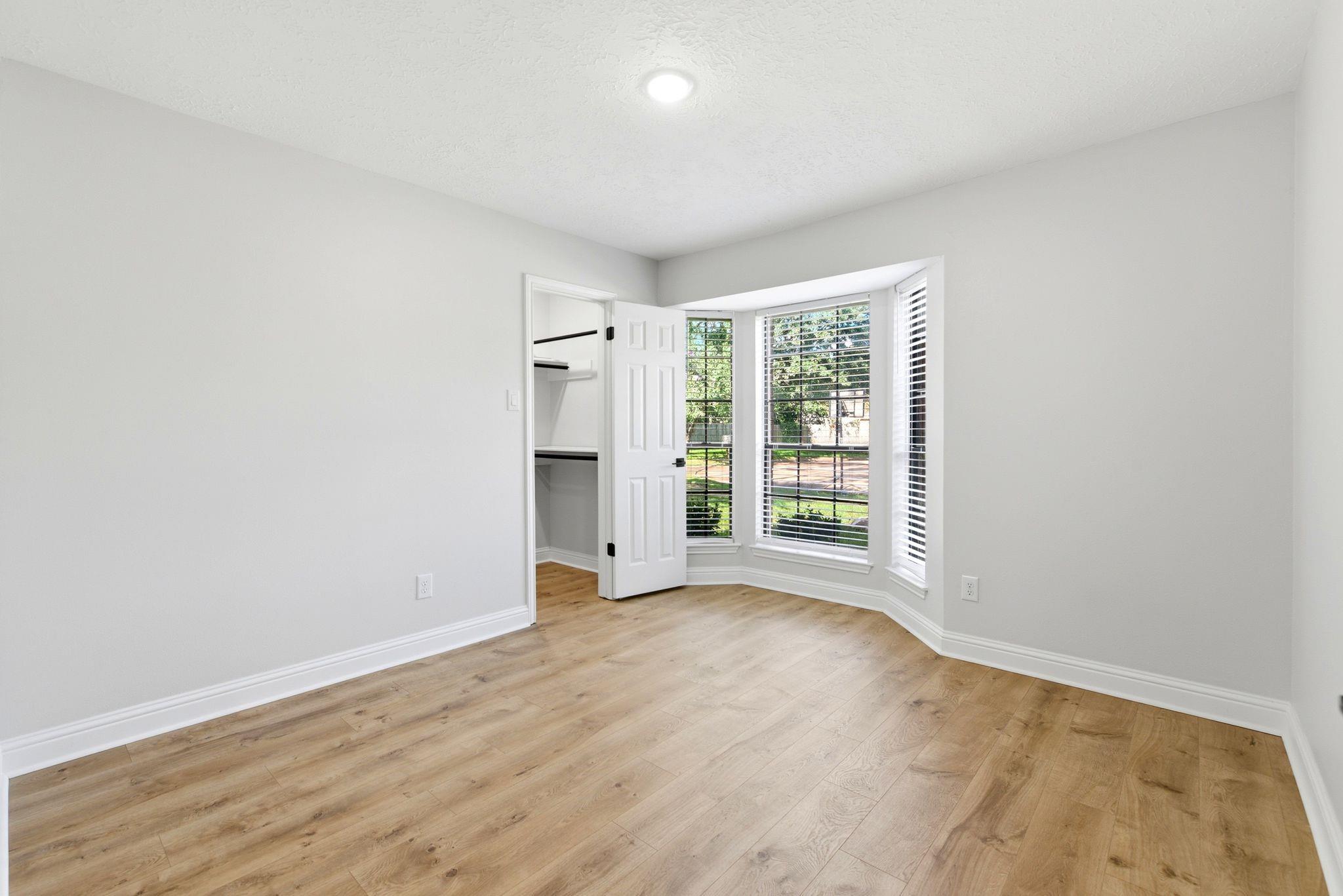 16306 Elmwood Point Lane