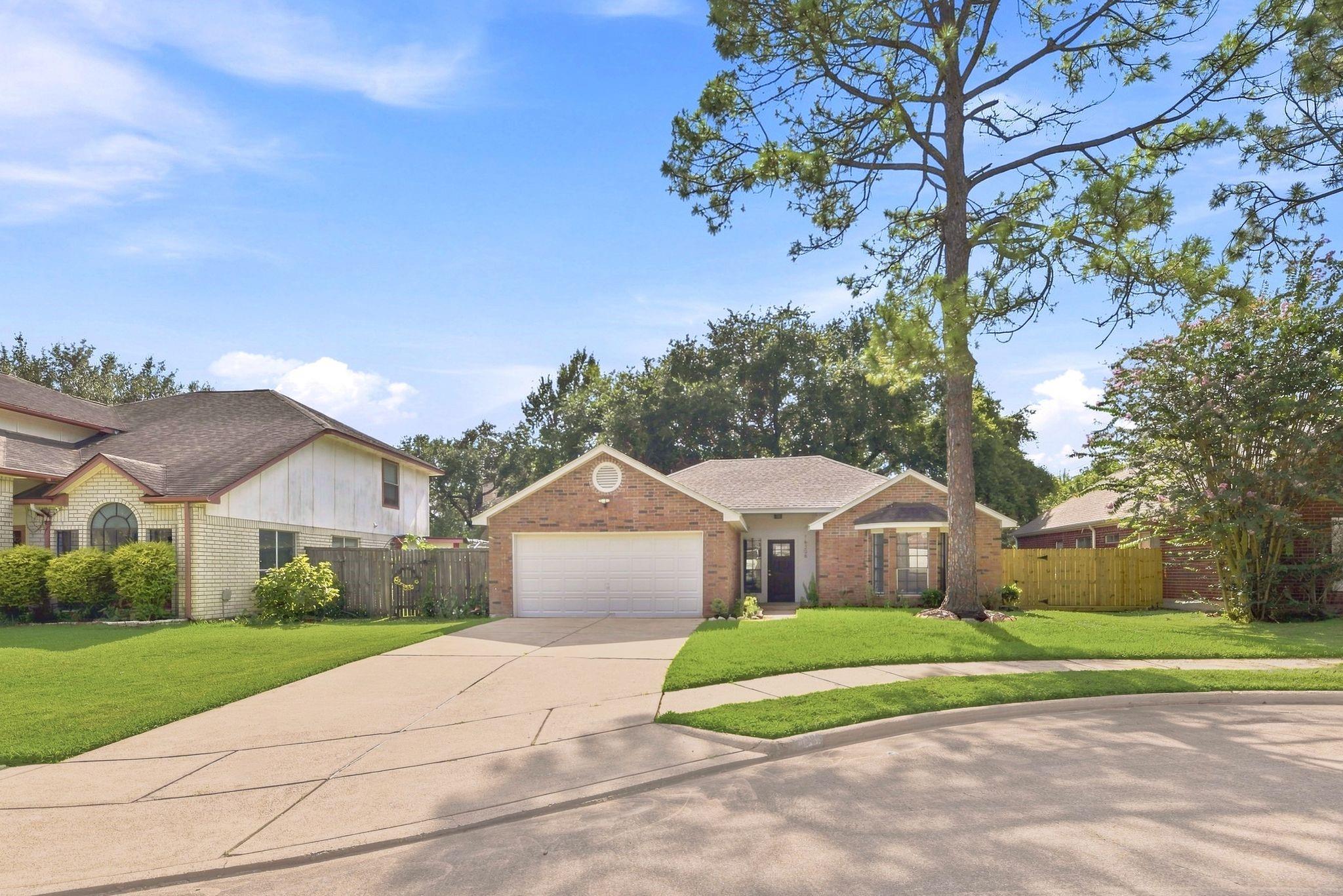 16306 Elmwood Point Lane