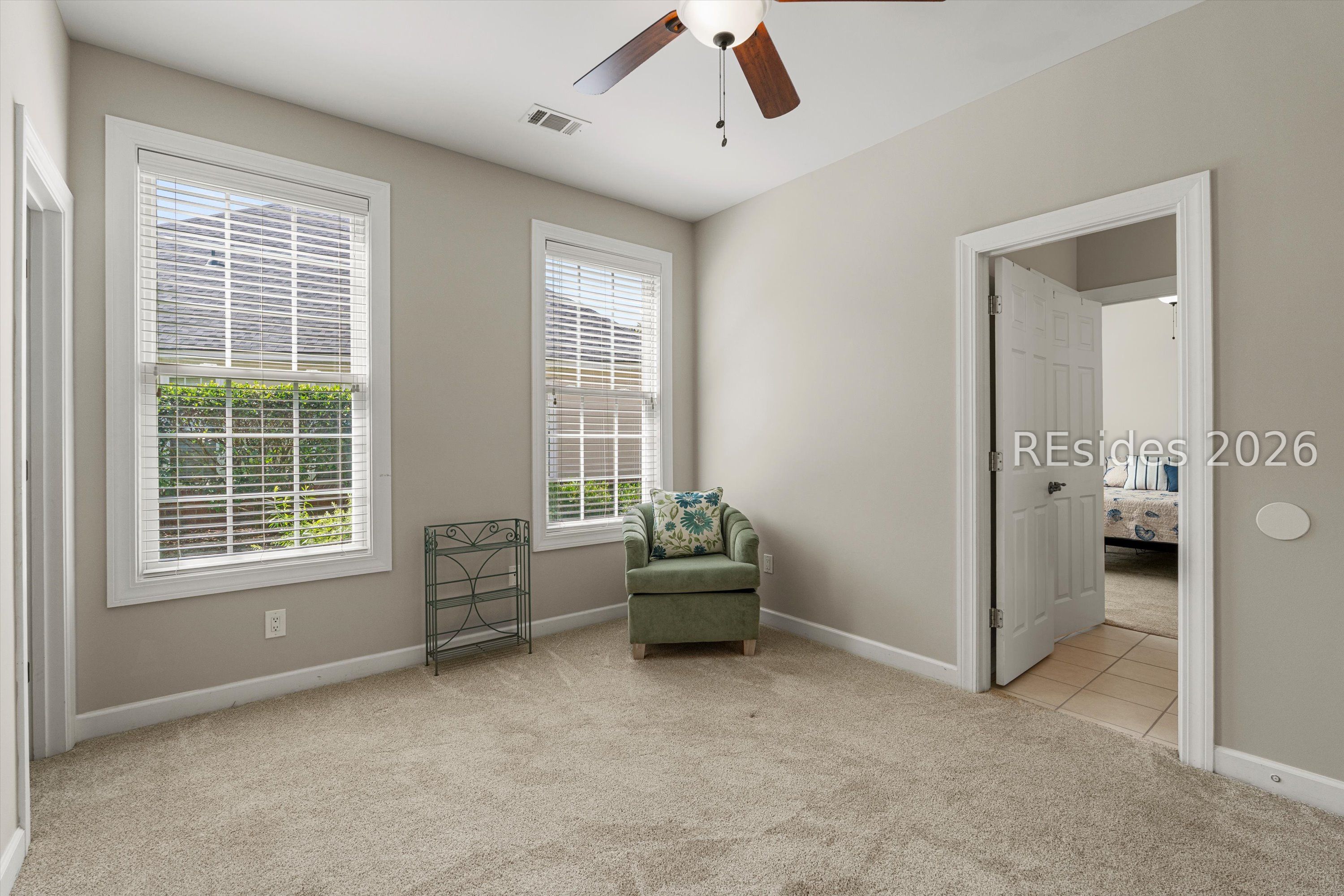 1 Meadowlawn Lane