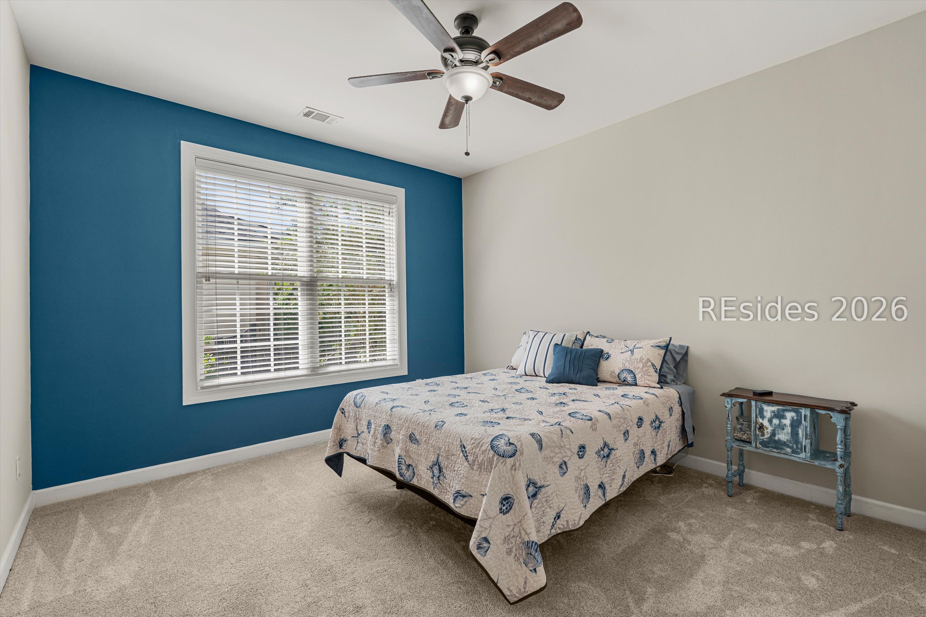 1 Meadowlawn Lane