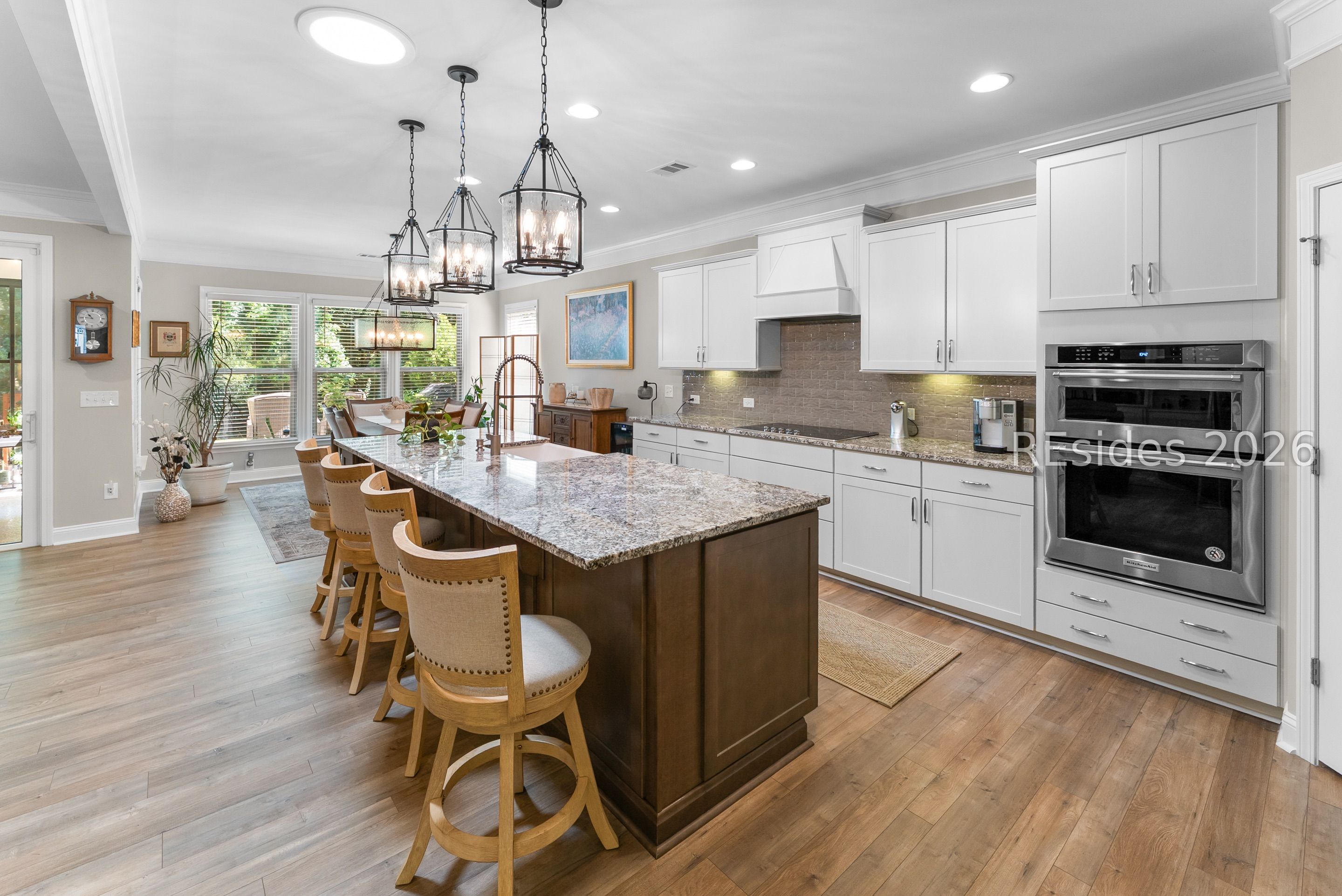 1382 Promenade Lane
