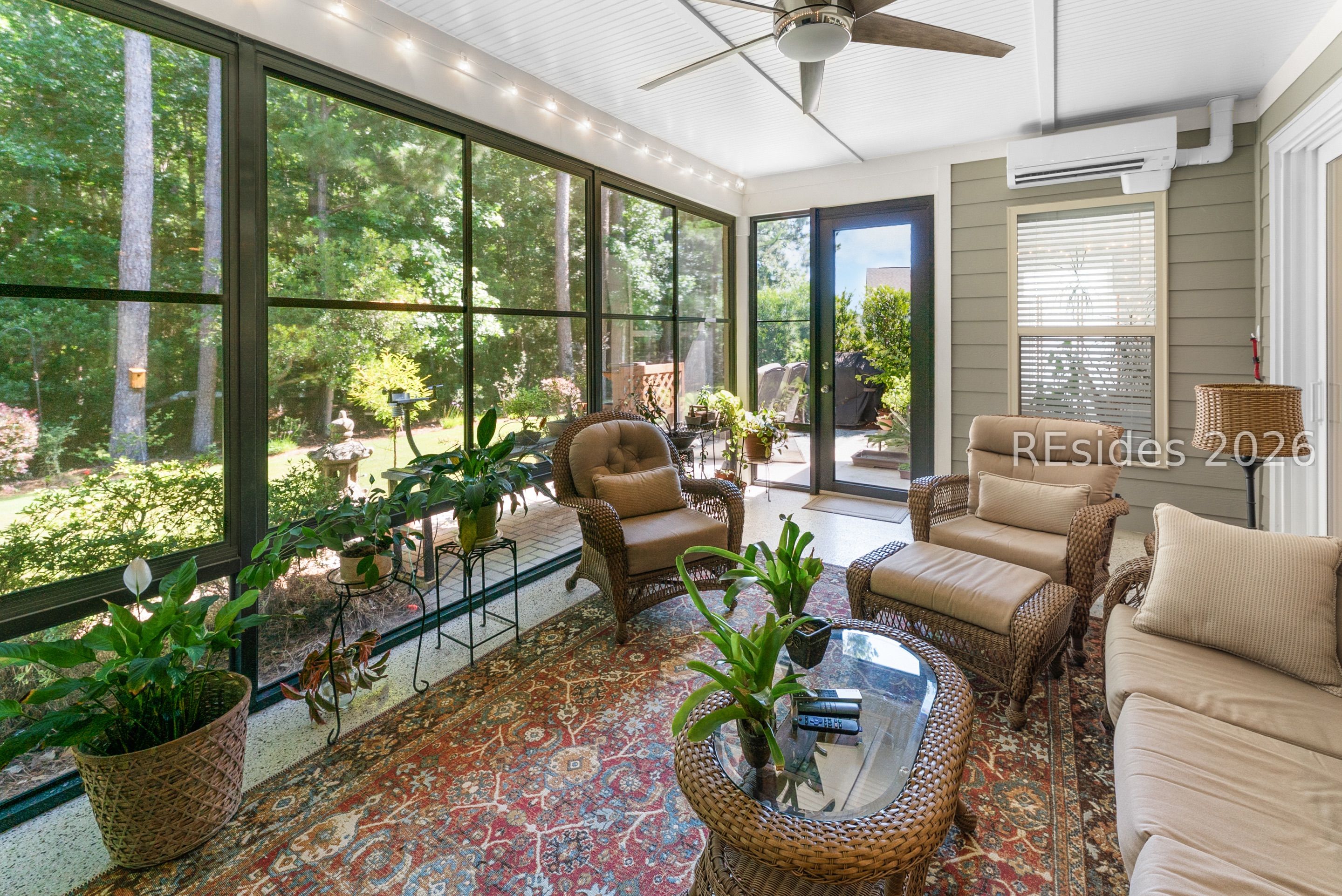 1382 Promenade Lane