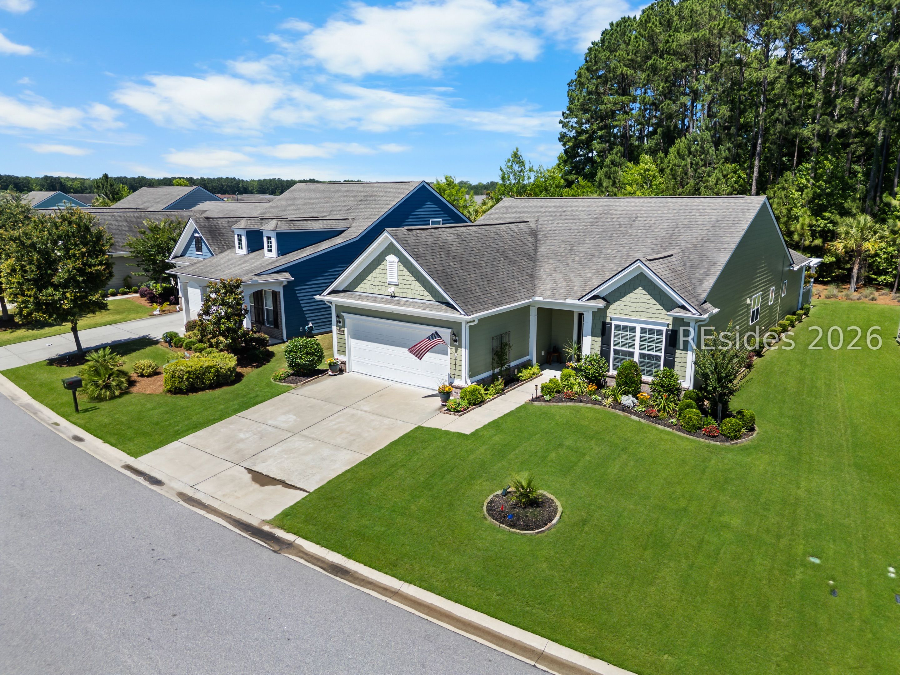 819 Promenade Lane
