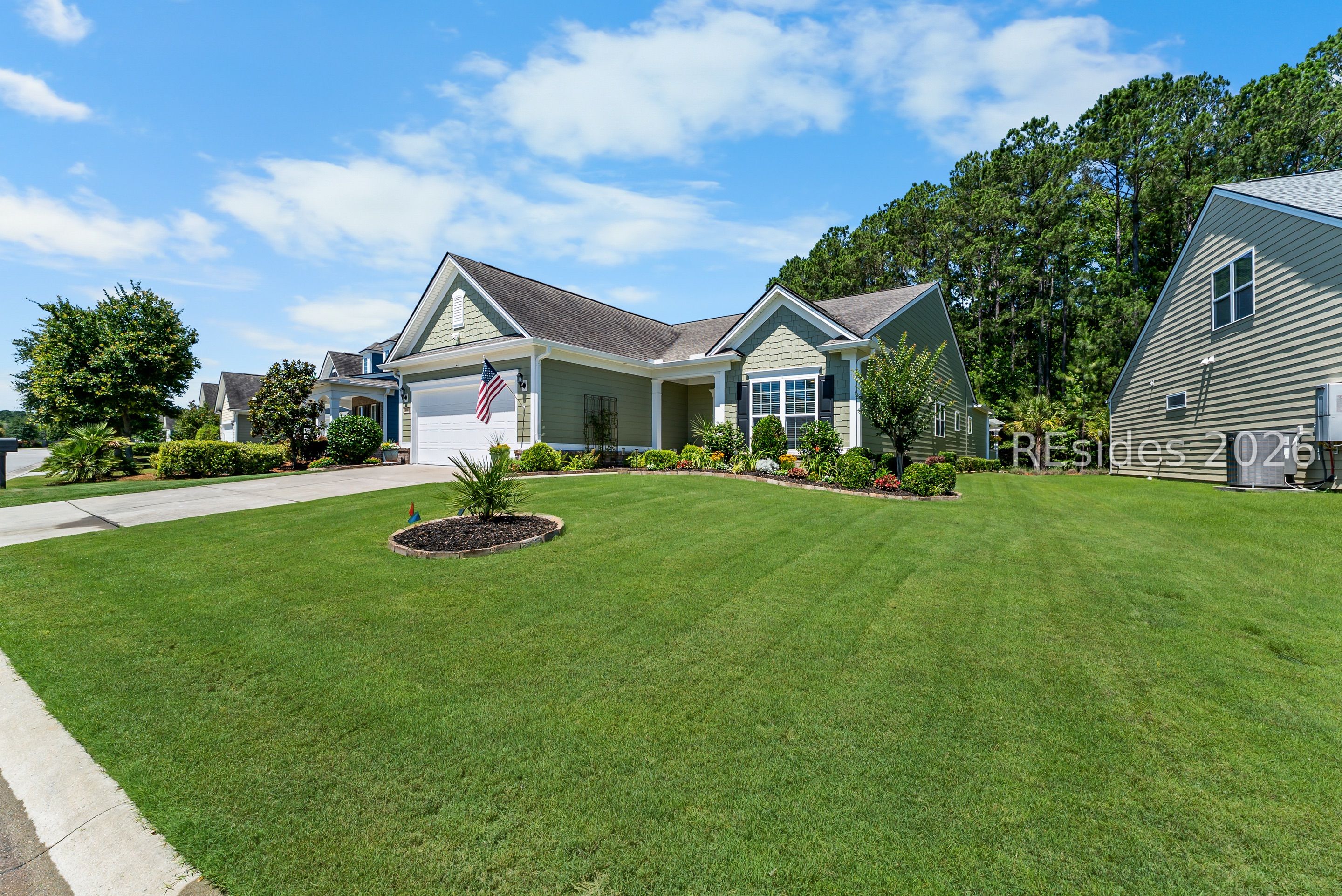 819 Promenade Lane