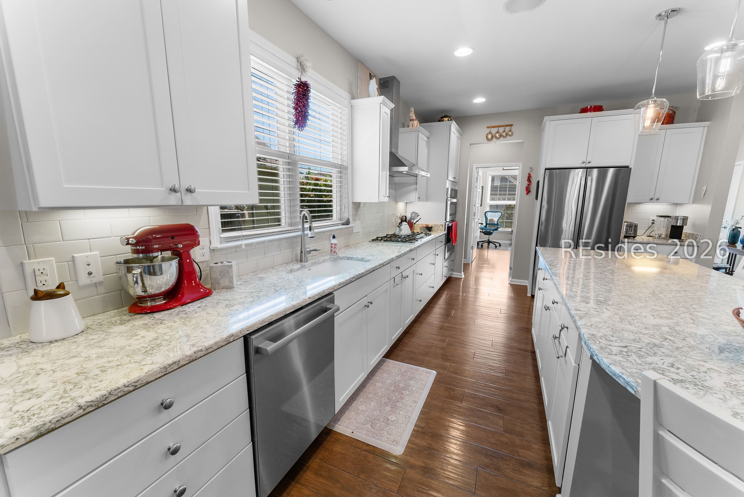 819 Promenade Lane