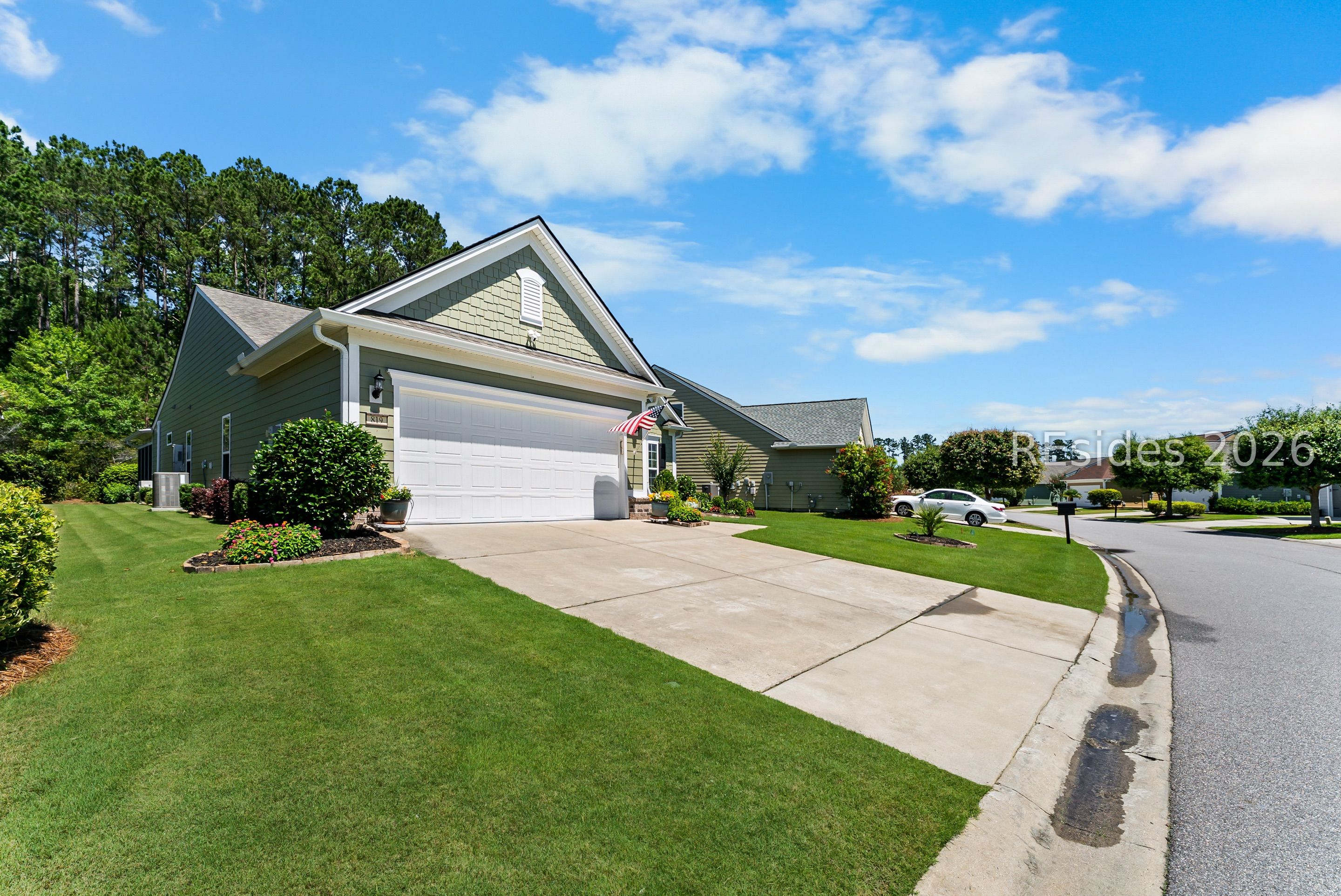 819 Promenade Lane