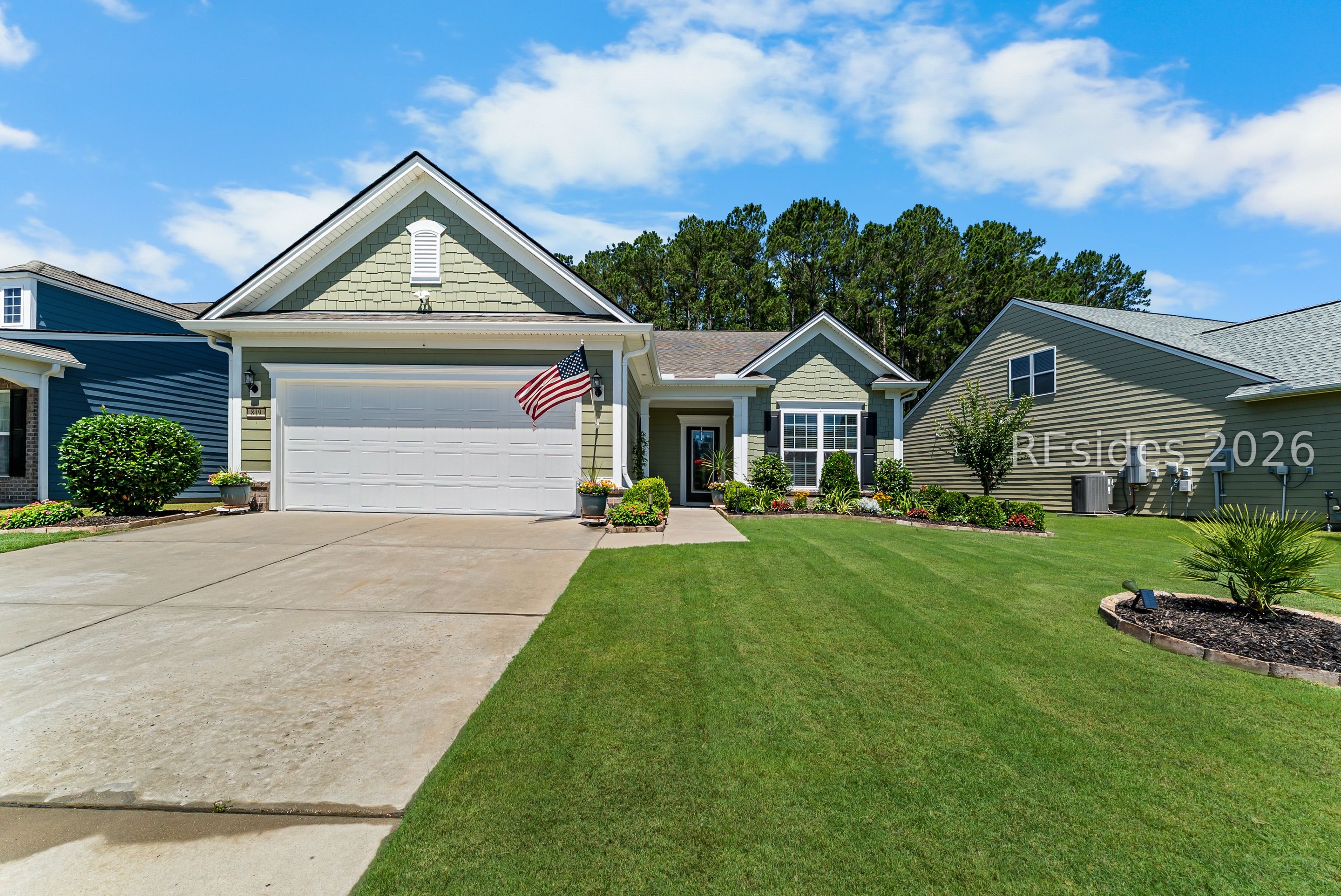 819 Promenade Lane