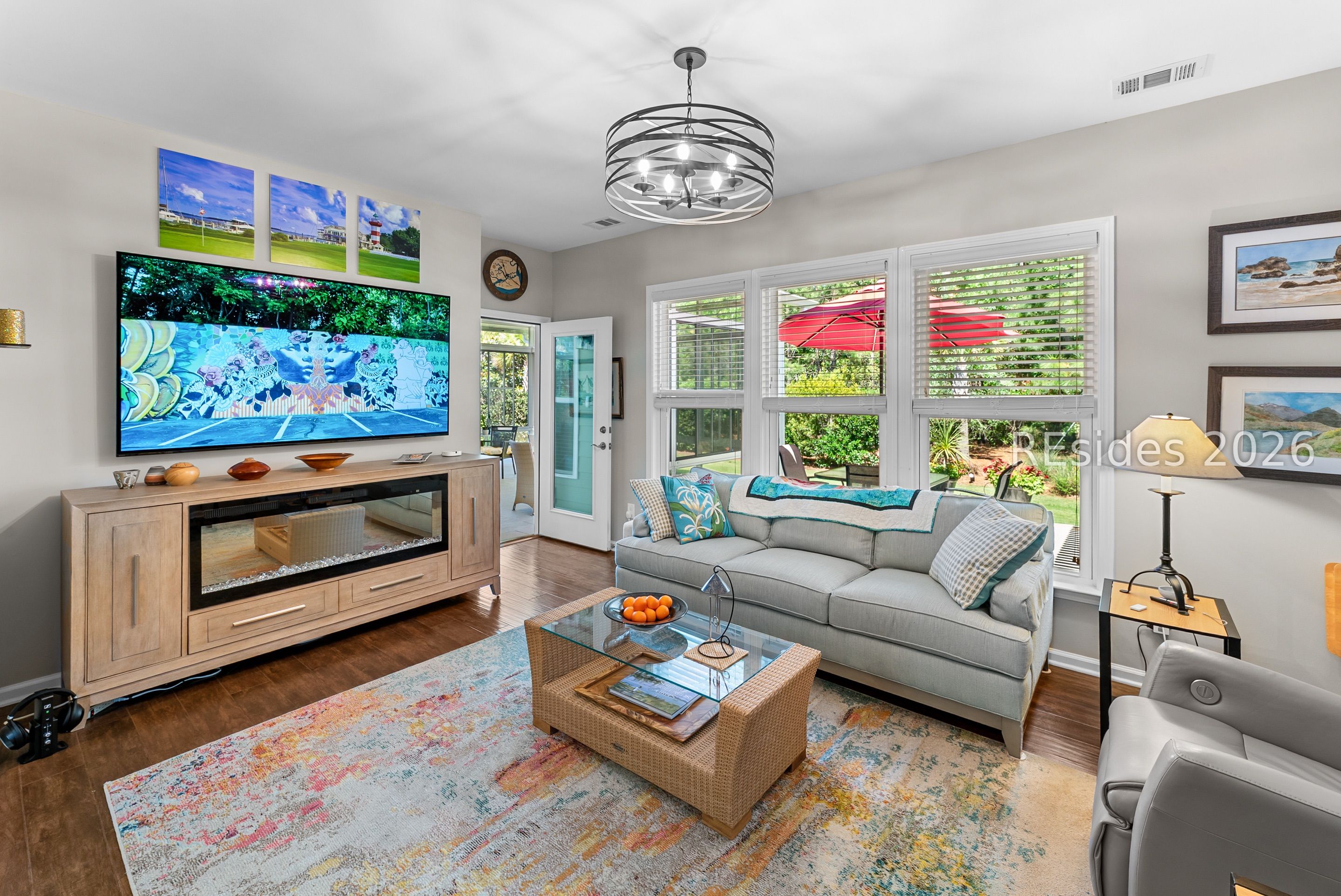 819 Promenade Lane