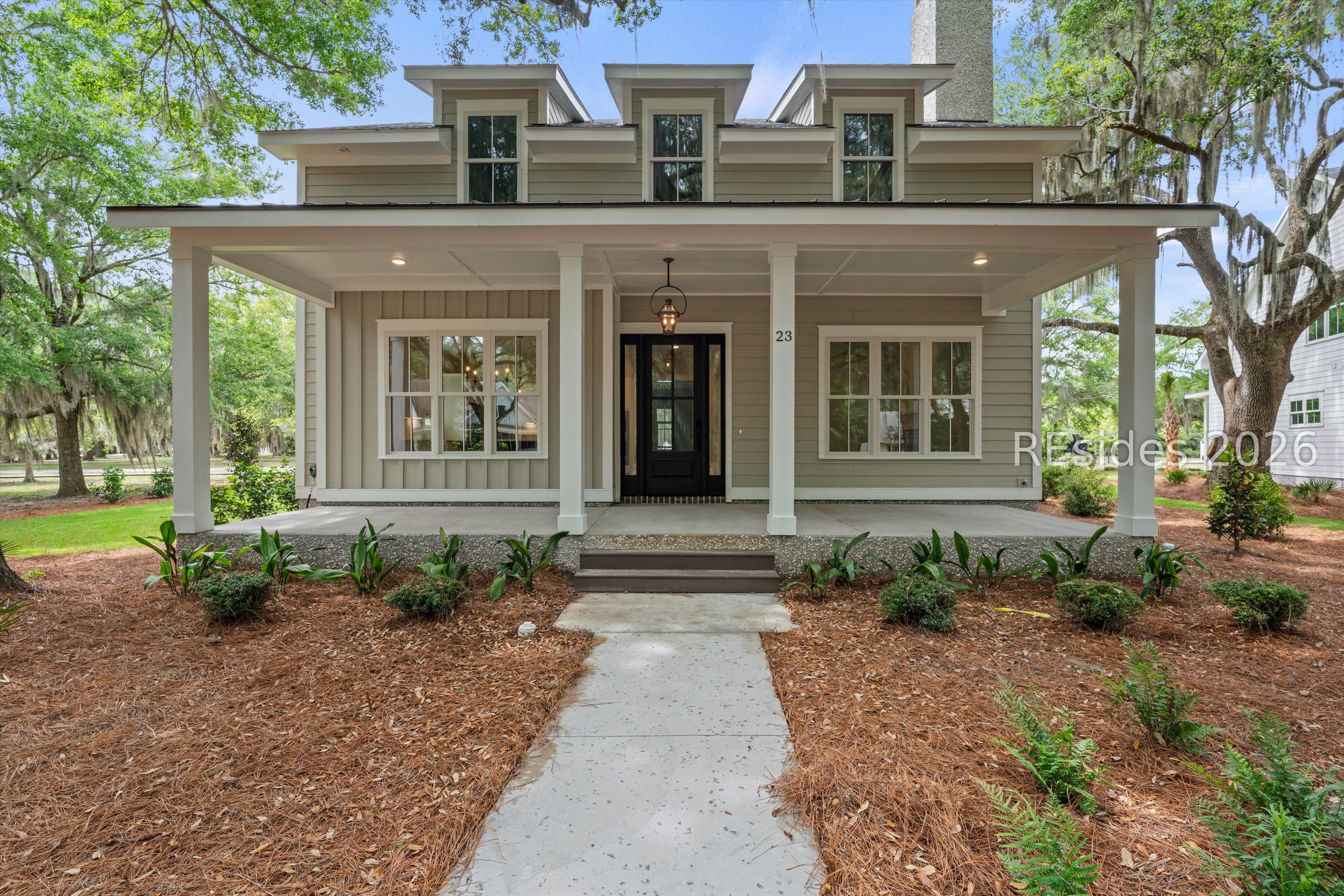 23 Millers Pond Drive
