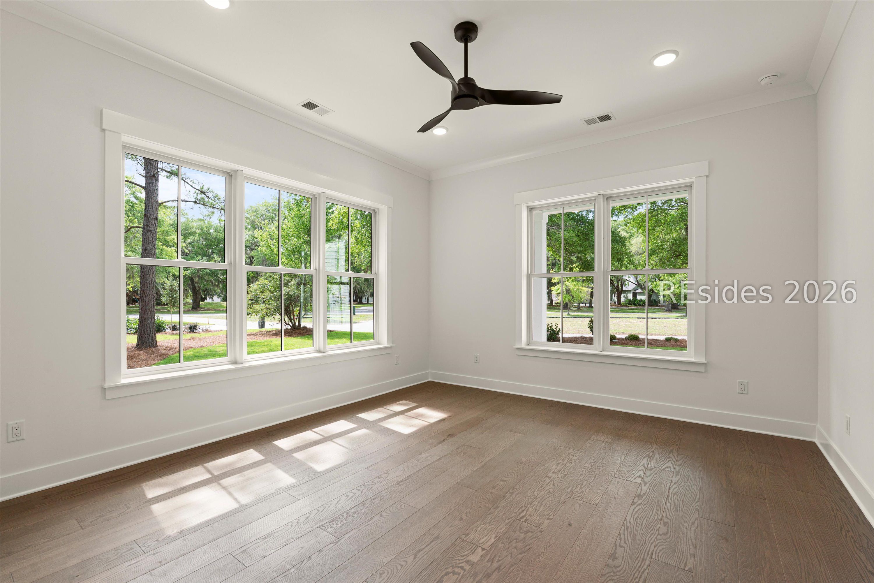 25 Millers Pond Drive