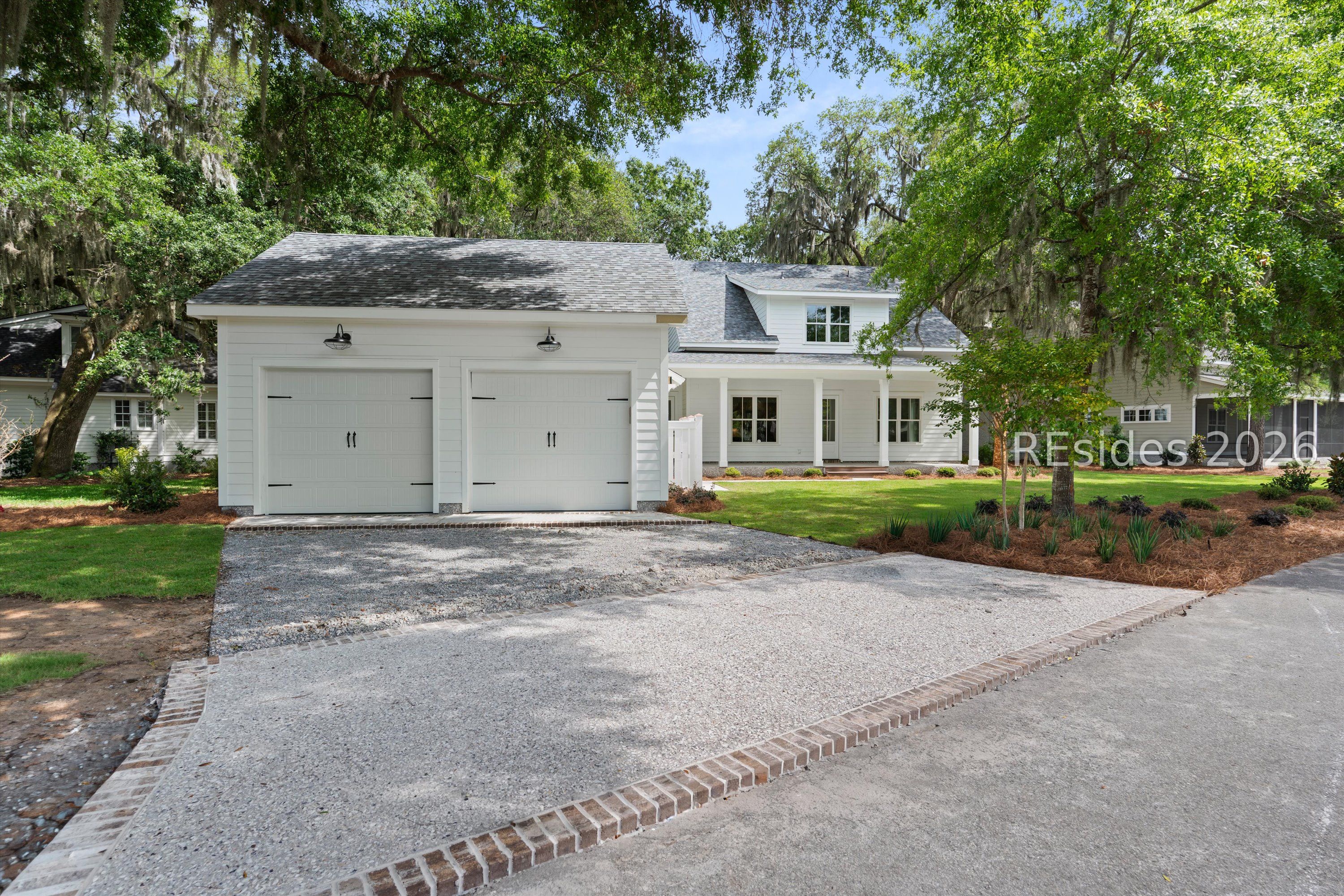 25 Millers Pond Drive
