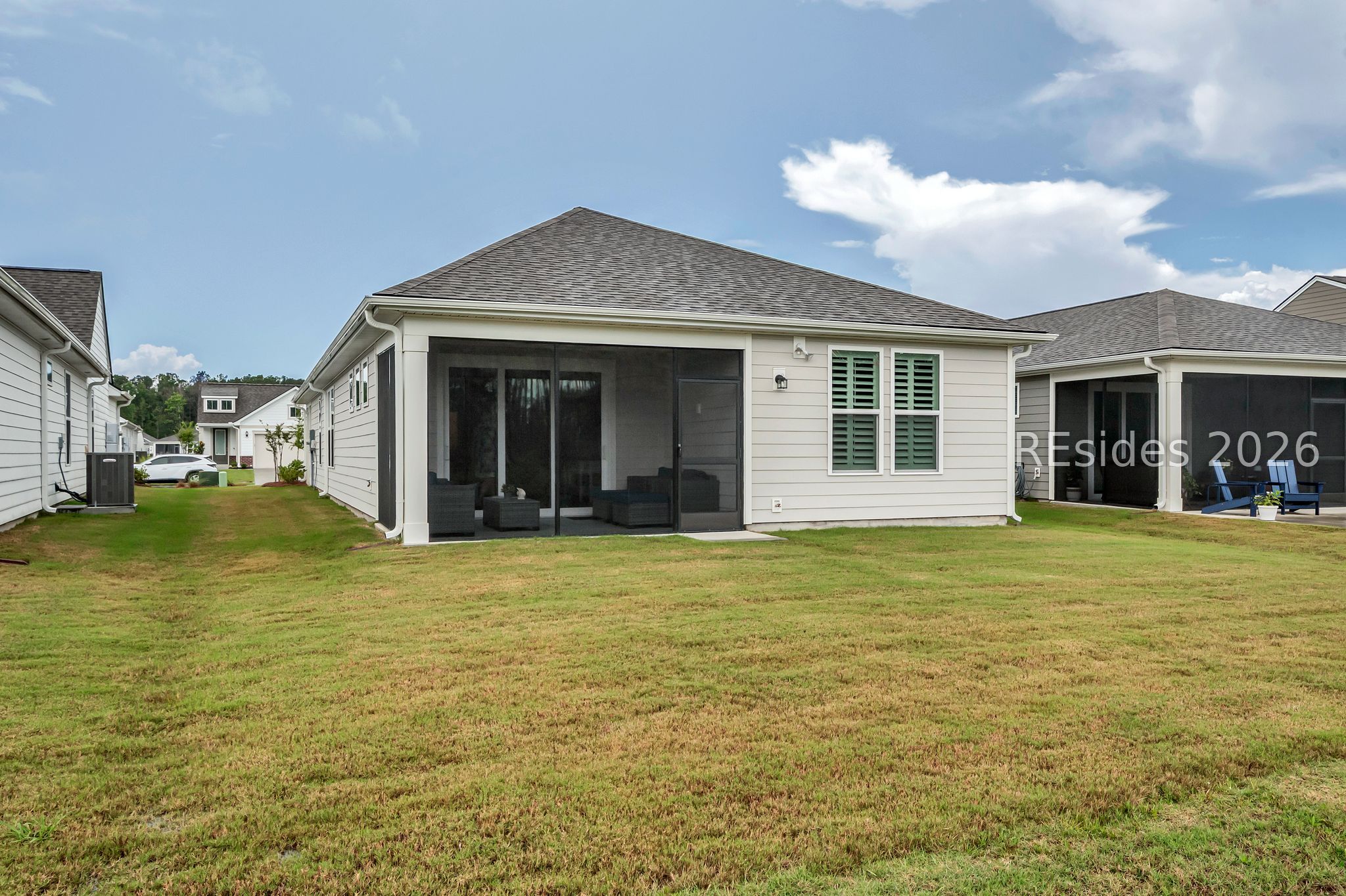 466 Aurora Way