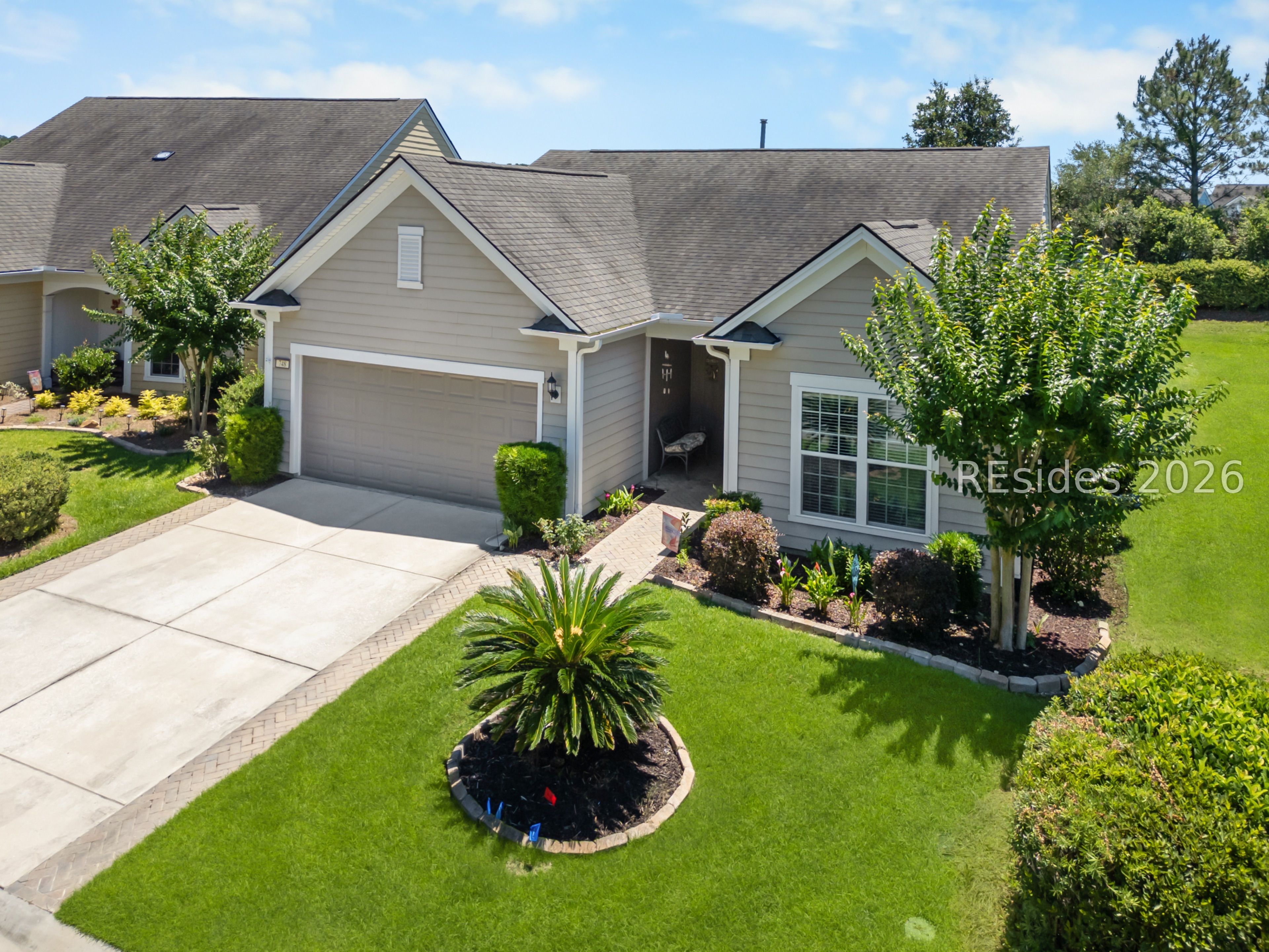 748 Knollwood Court