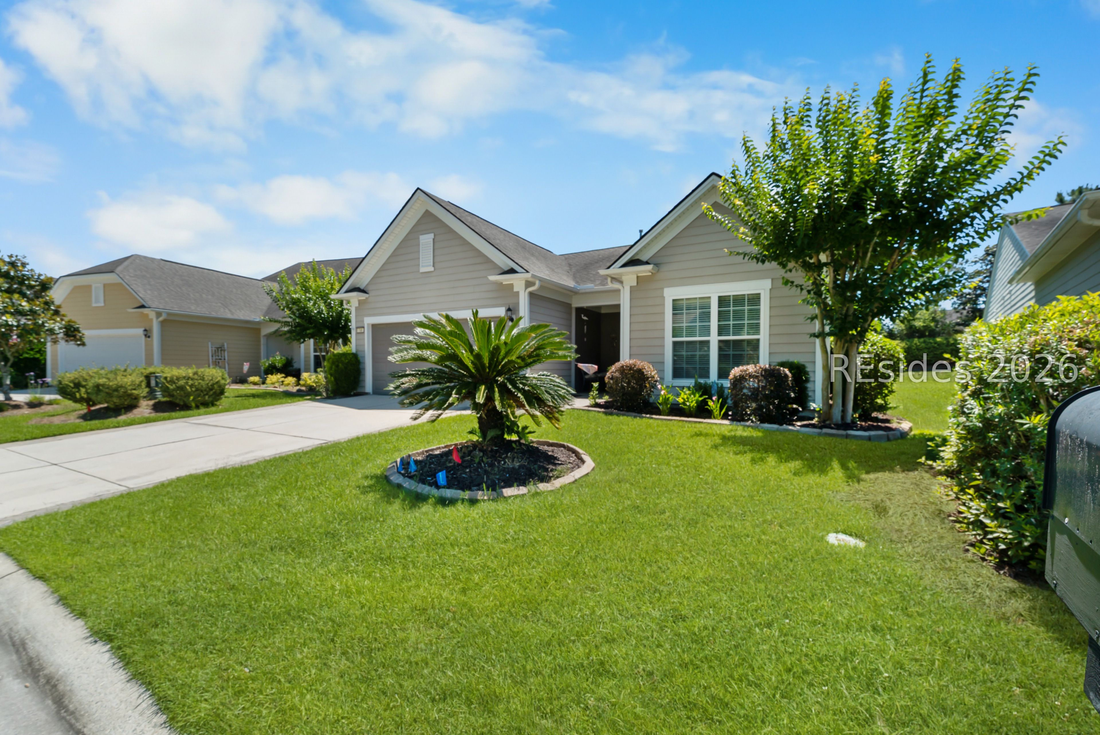 748 Knollwood Court