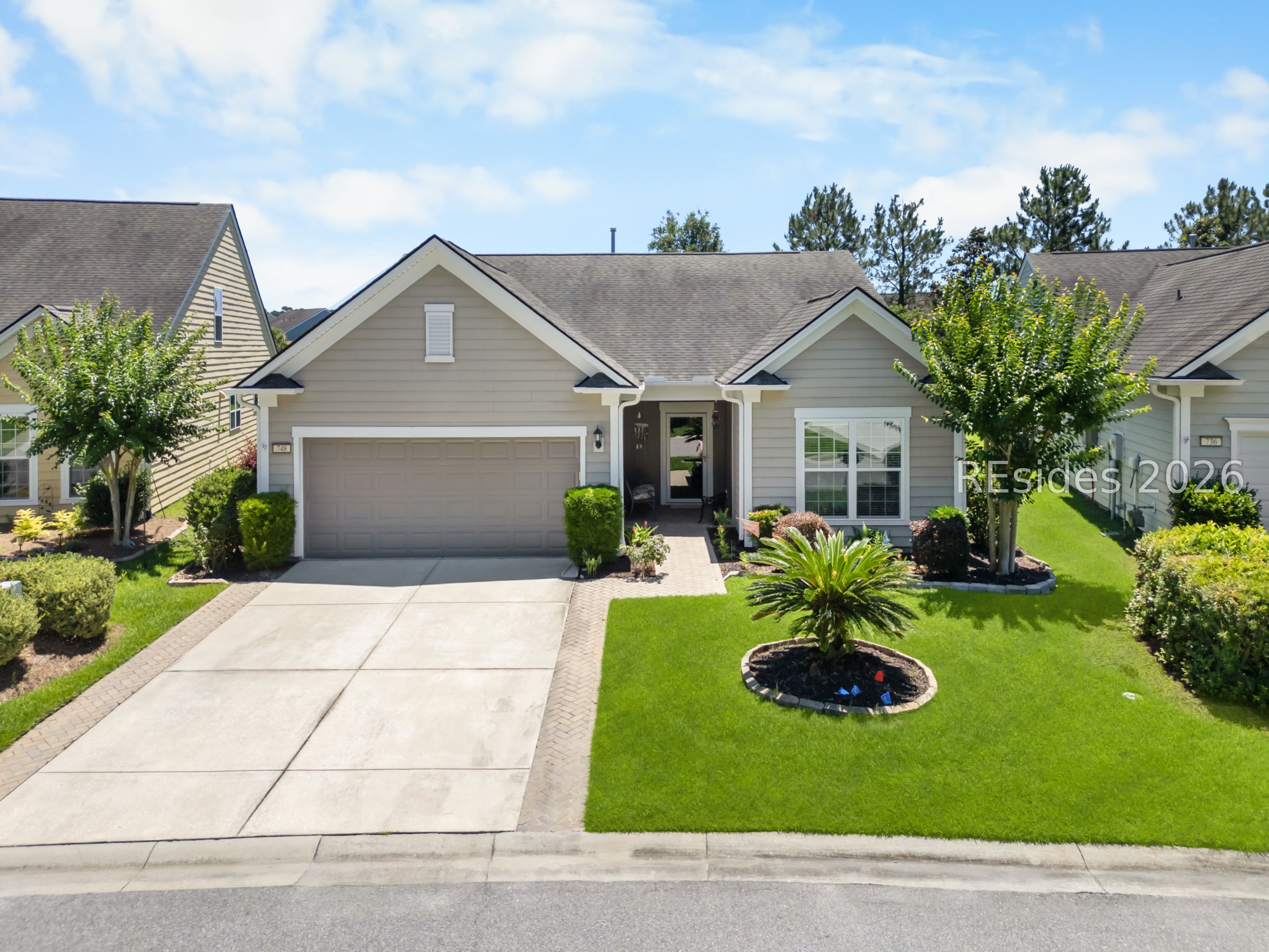 748 Knollwood Court