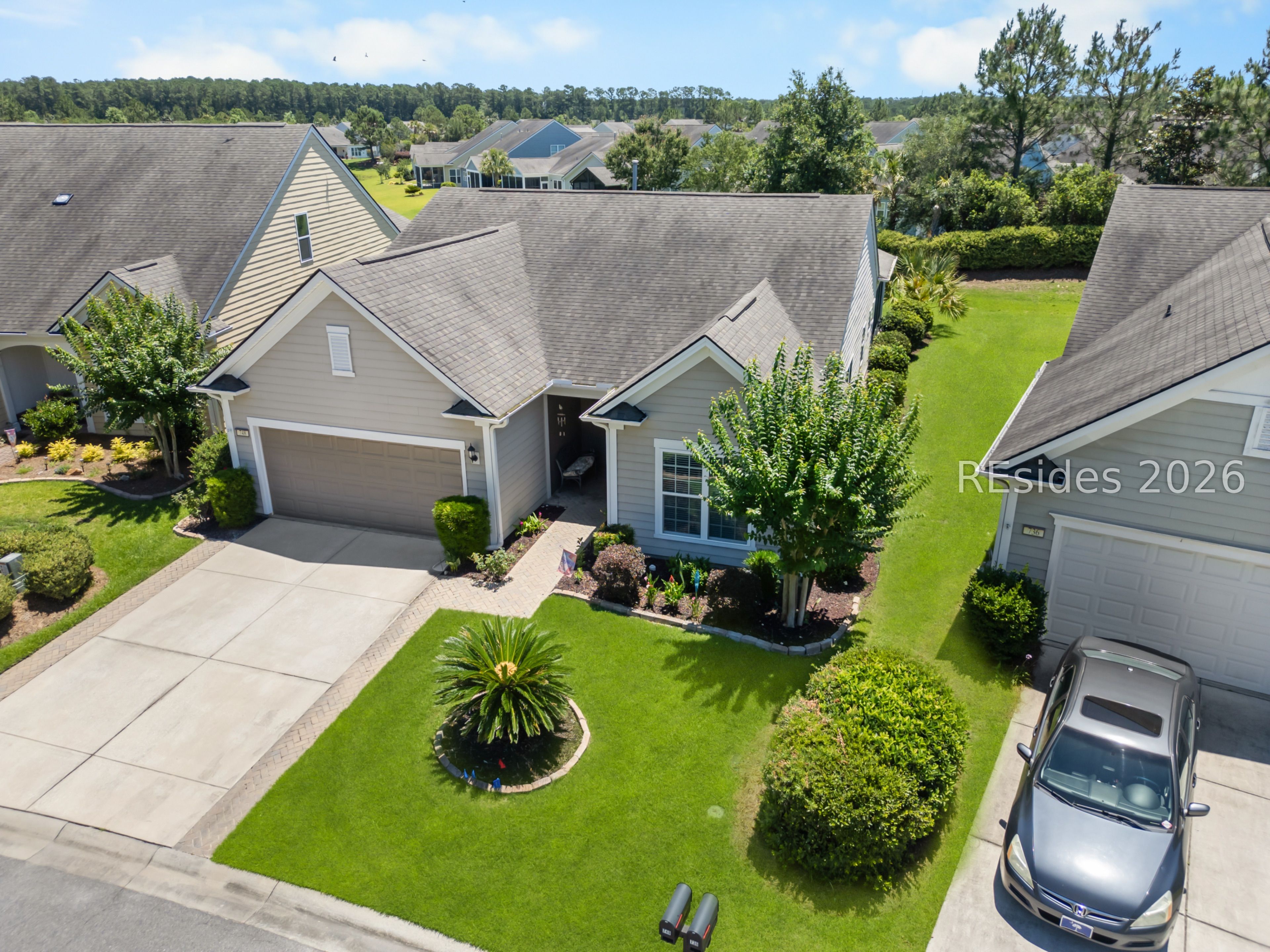 748 Knollwood Court