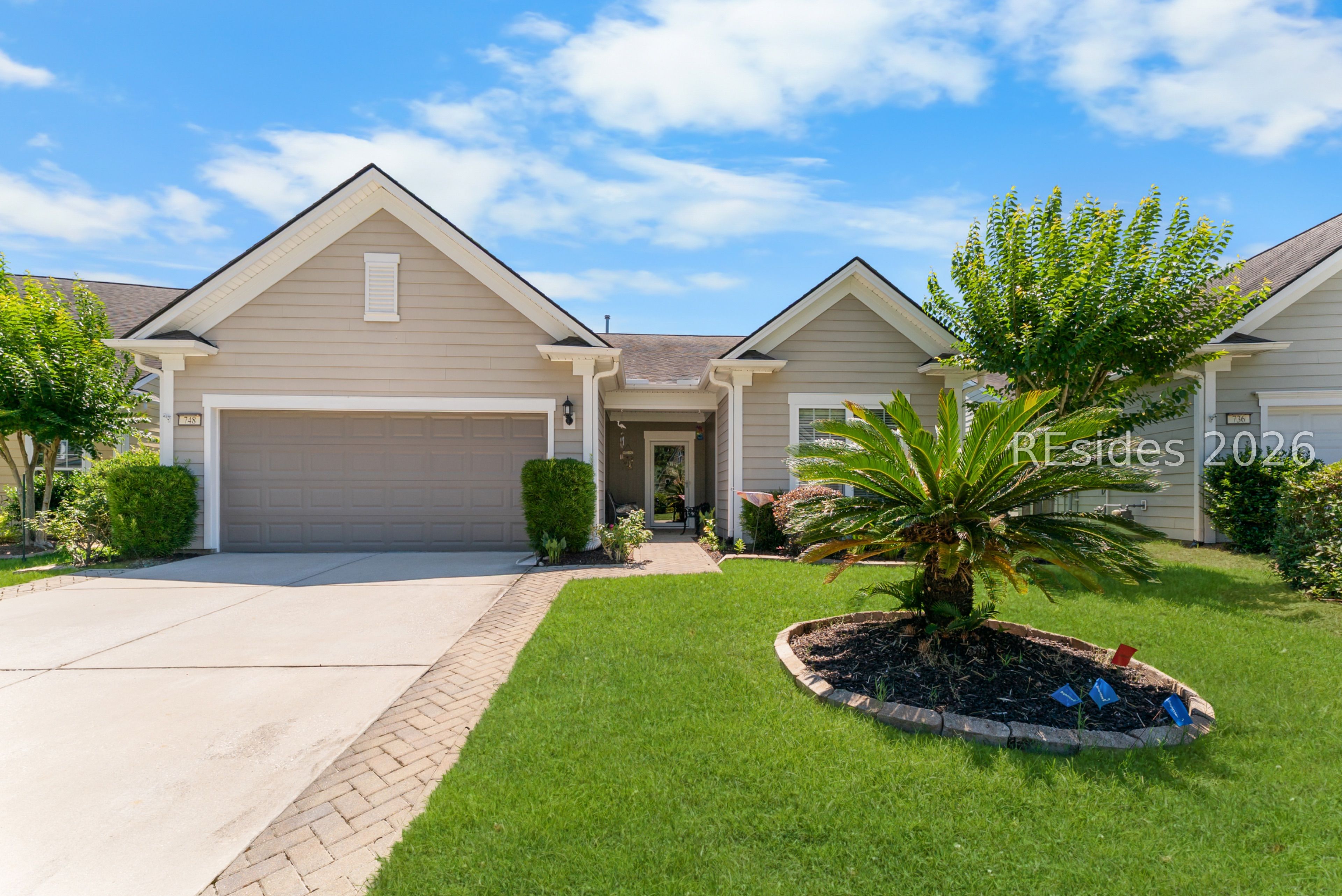 748 Knollwood Court