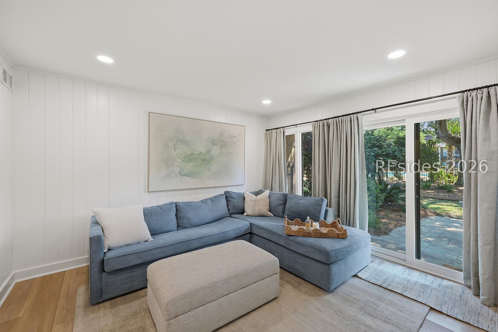 37 S Forest Beach Drive Unit: 9