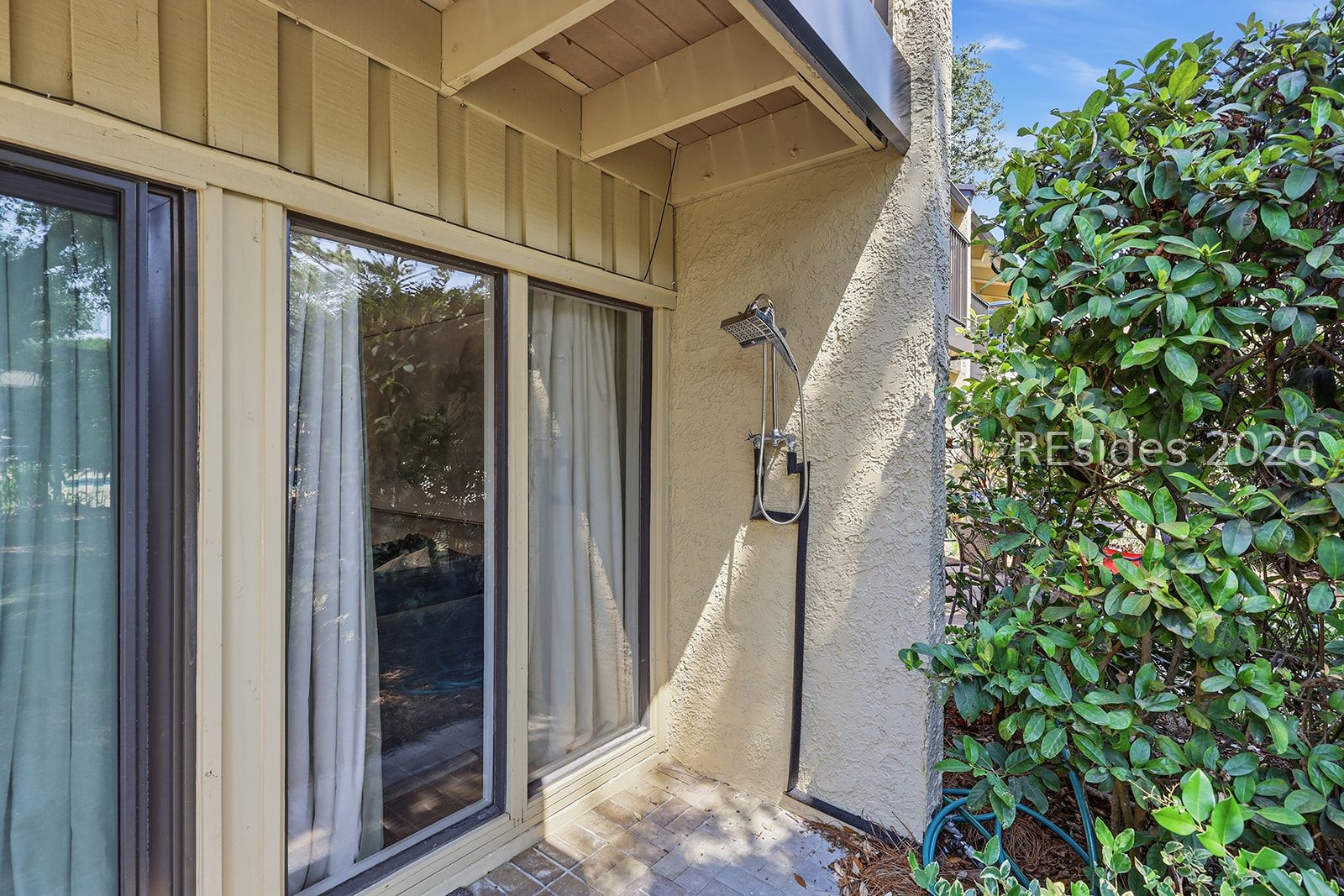 37 S Forest Beach Drive Unit: 9