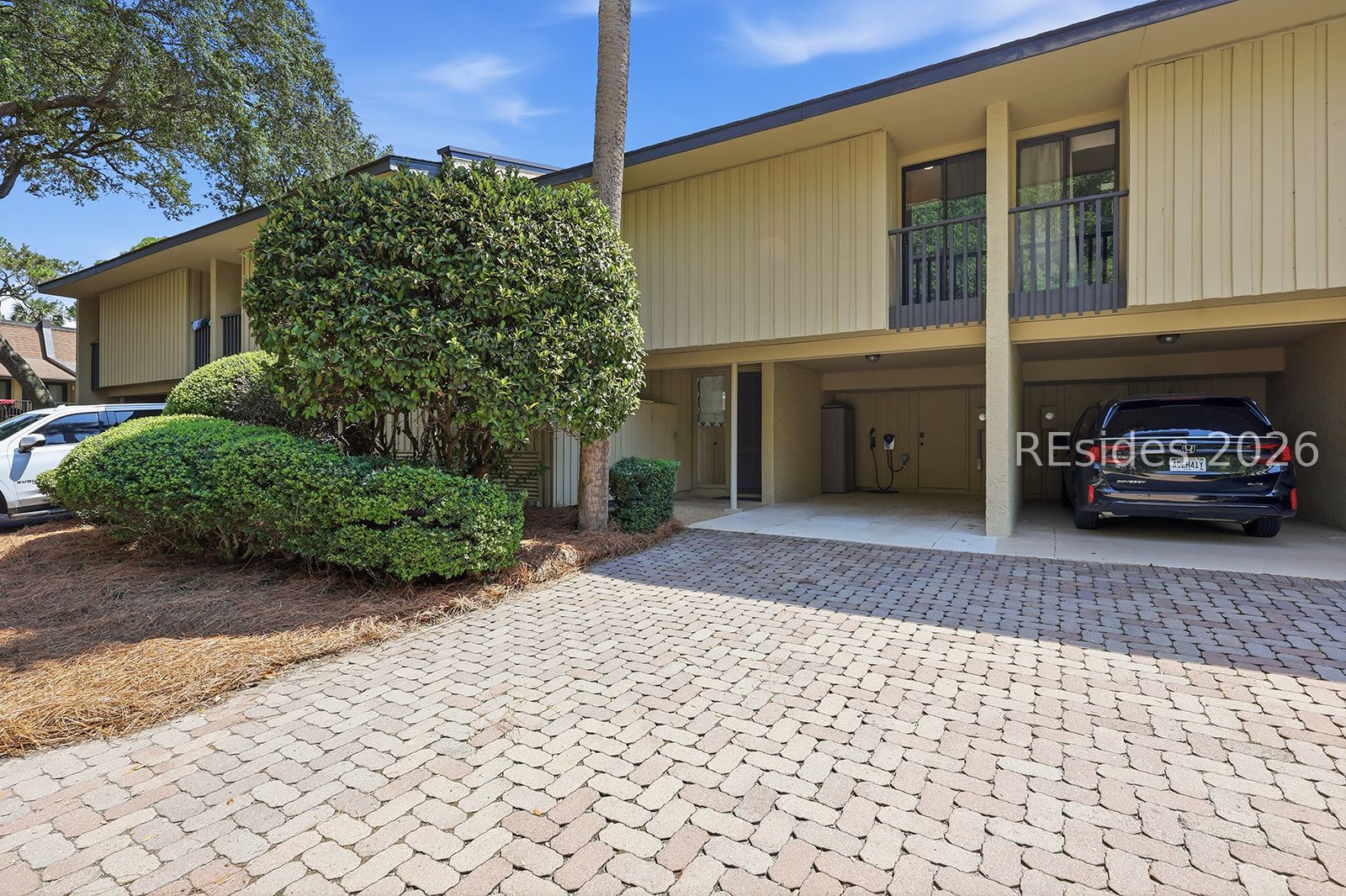 37 S Forest Beach Drive Unit: 9
