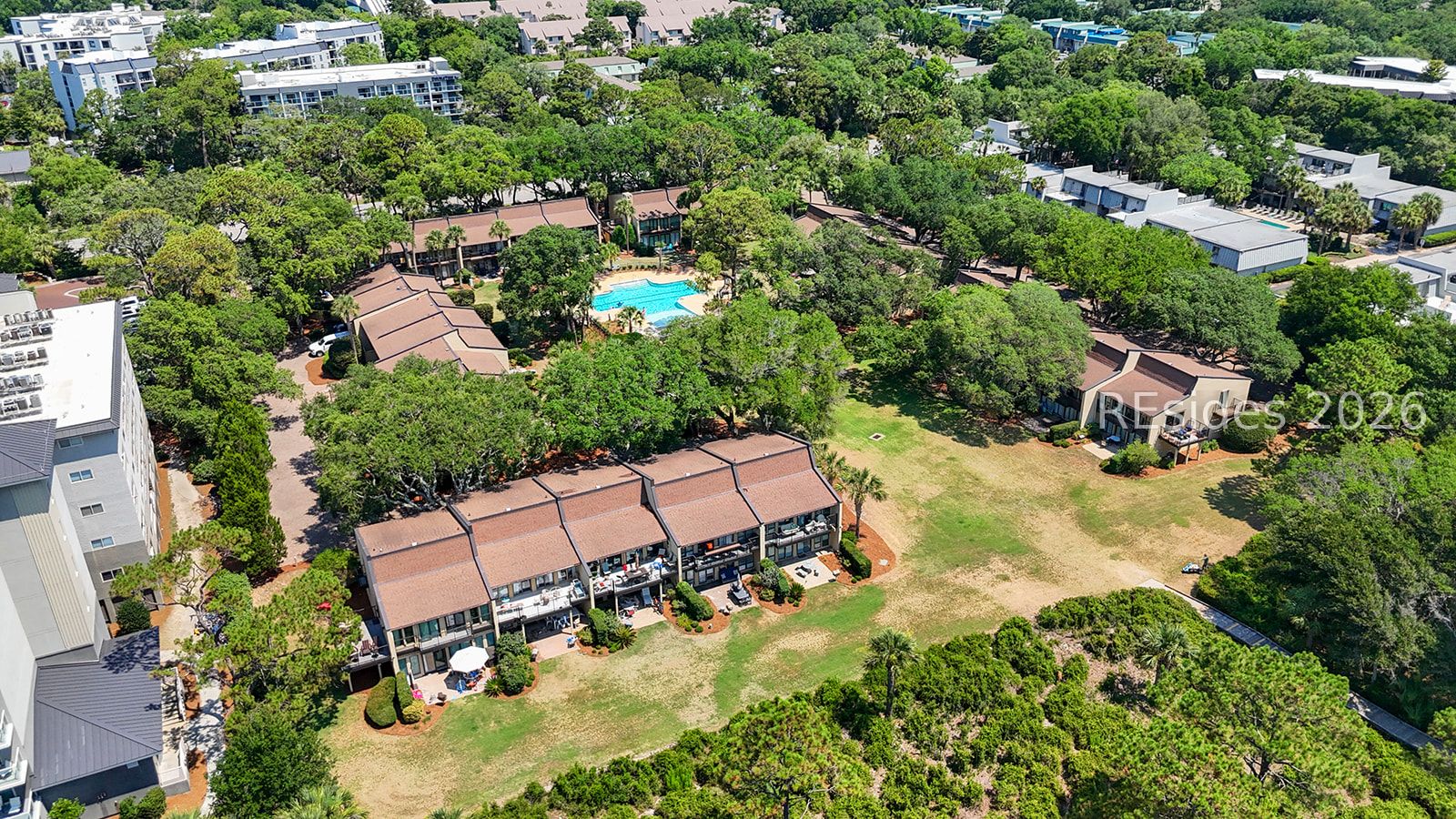 37 S Forest Beach Drive Unit: 9