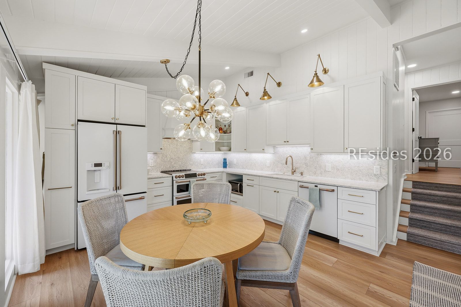37 S Forest Beach Drive Unit: 9