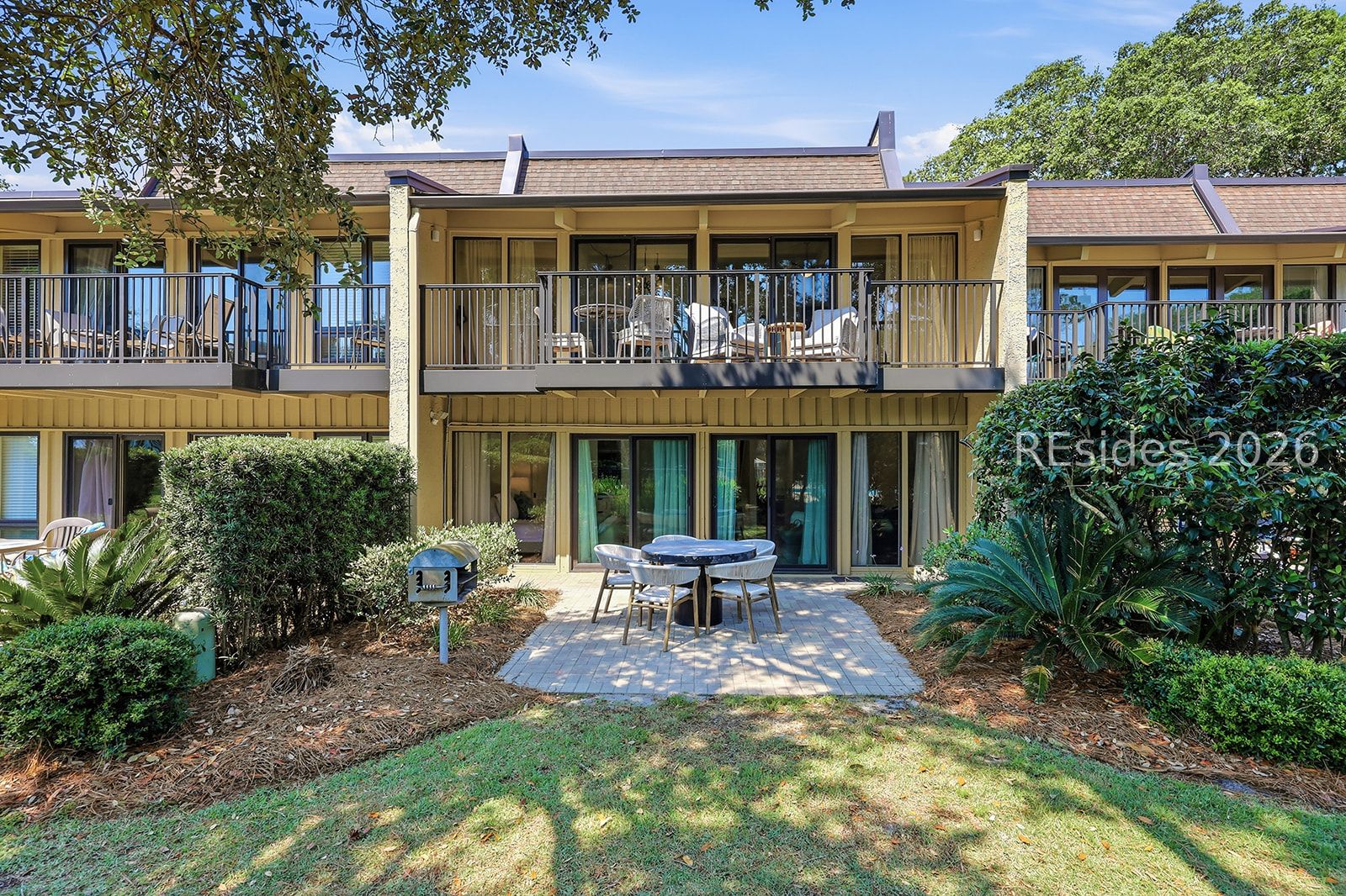 37 S Forest Beach Drive Unit: 9