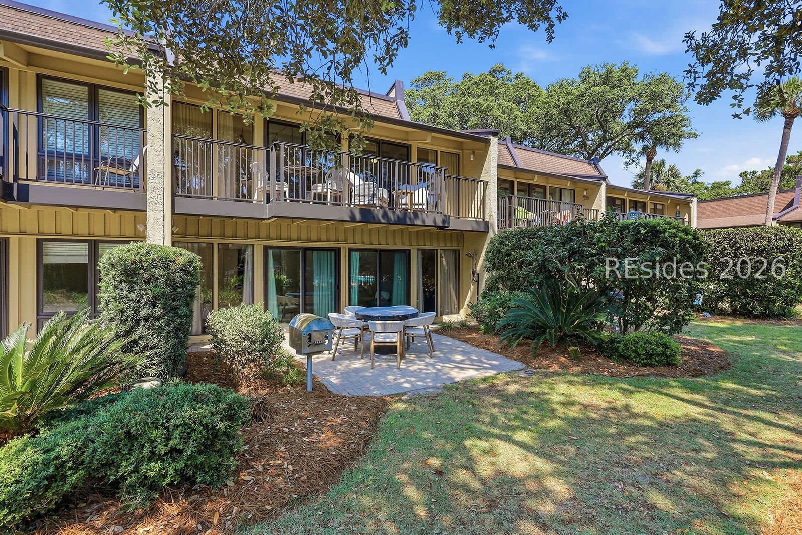 37 S Forest Beach Drive Unit: 9