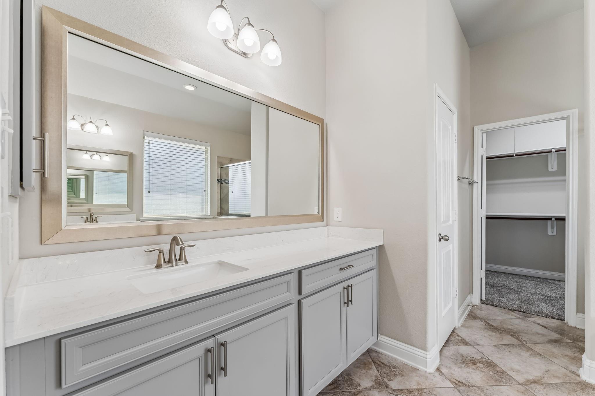5107 Baroness Lane