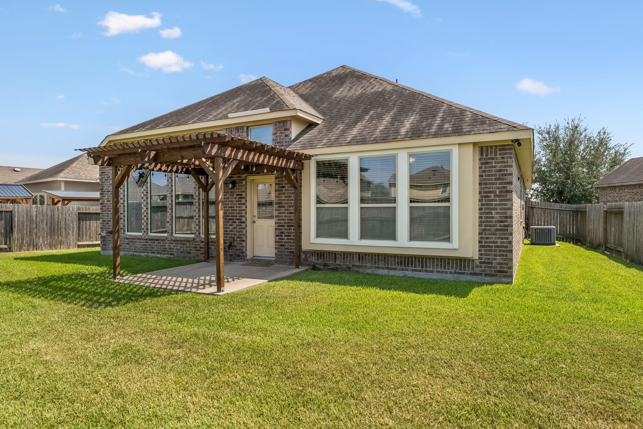 5107 Baroness Lane