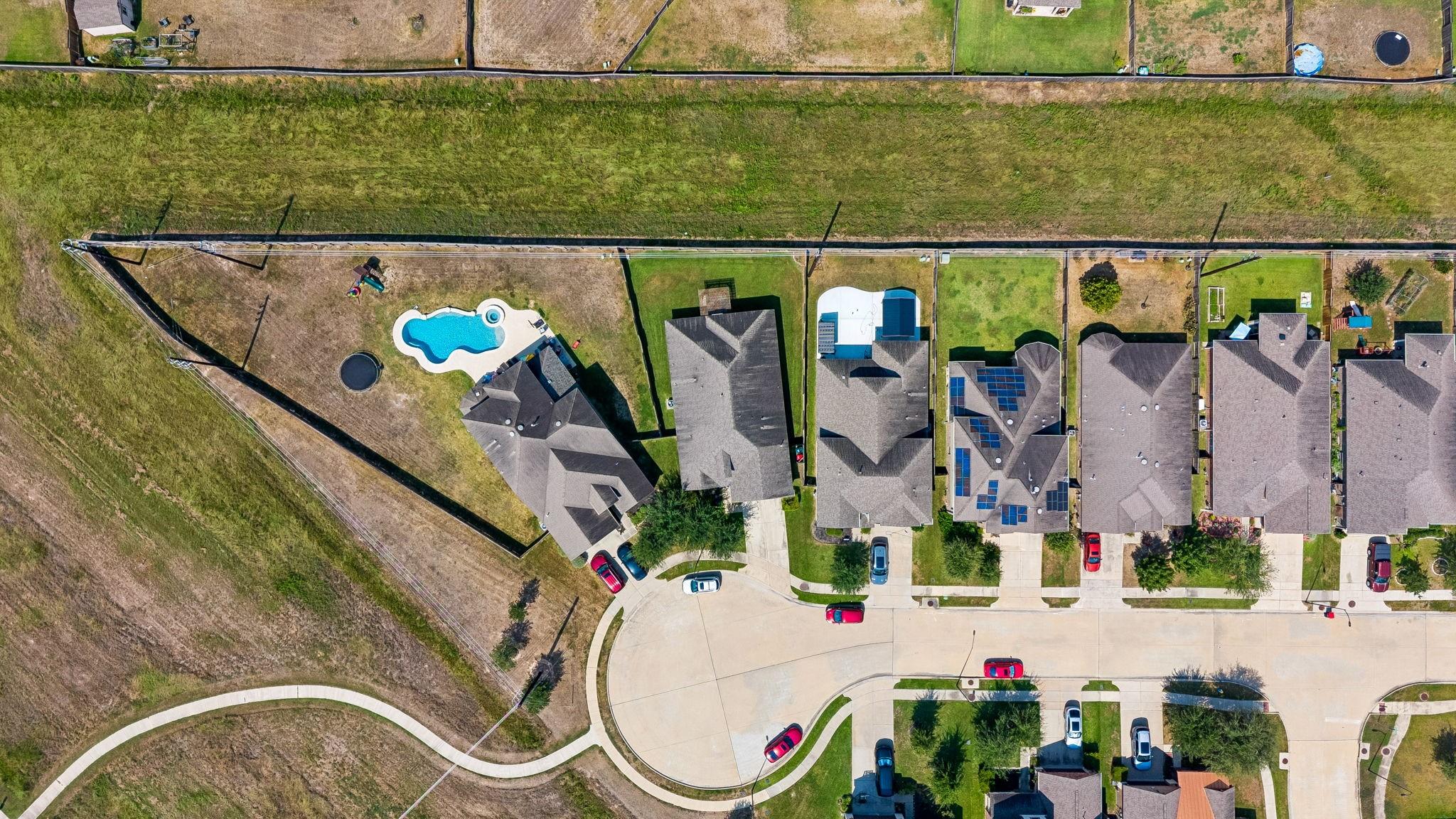 5107 Baroness Lane