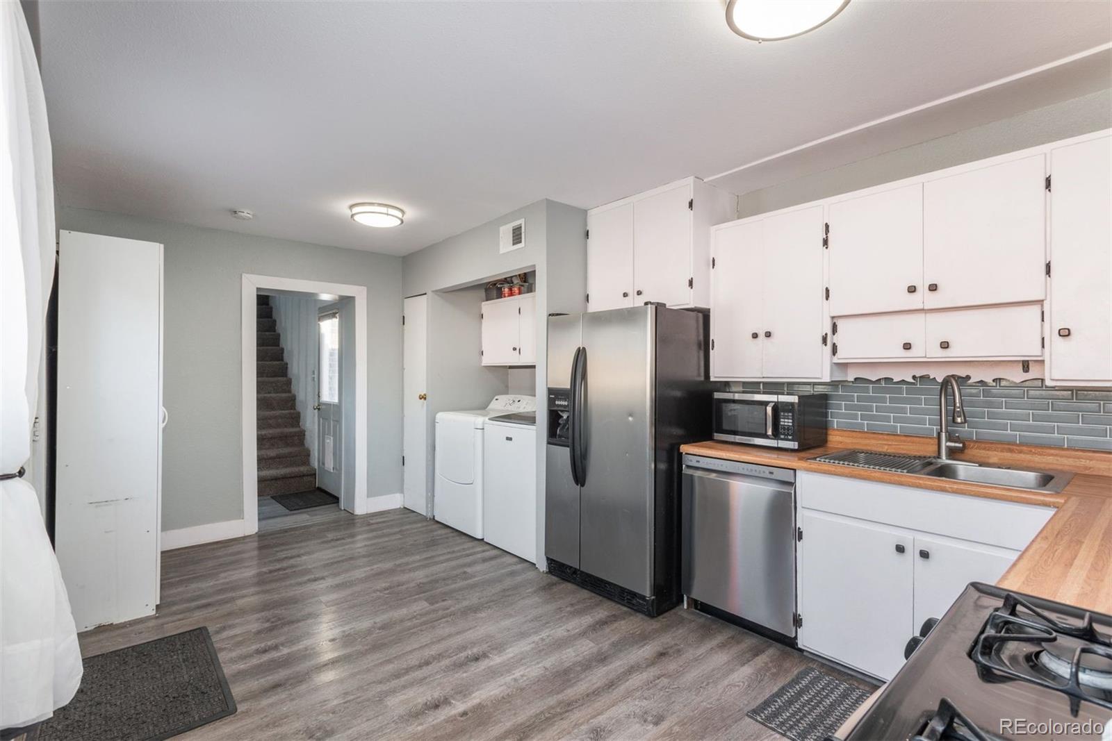 9250 Lillian Lane