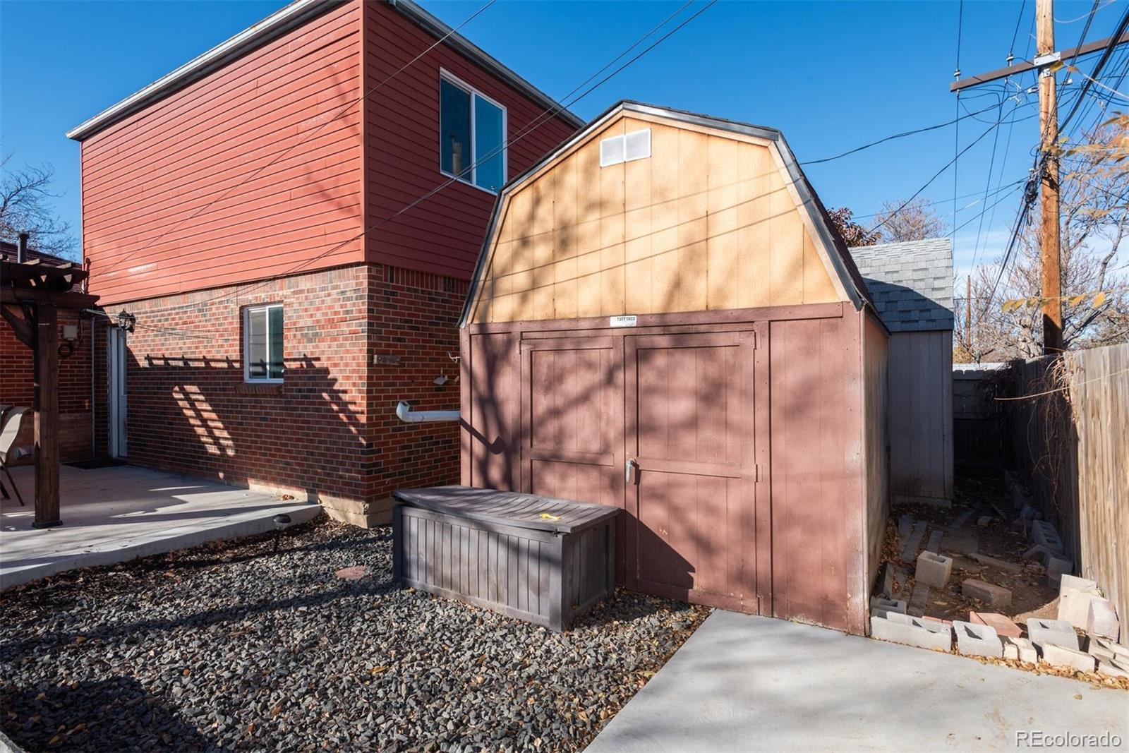 9250 Lillian Lane