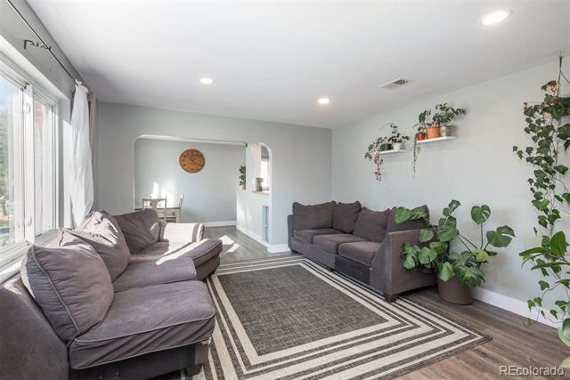 9250 Lillian Lane