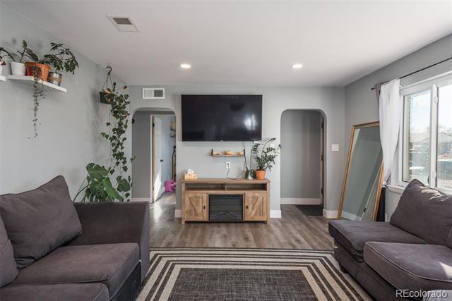 9250 Lillian Lane