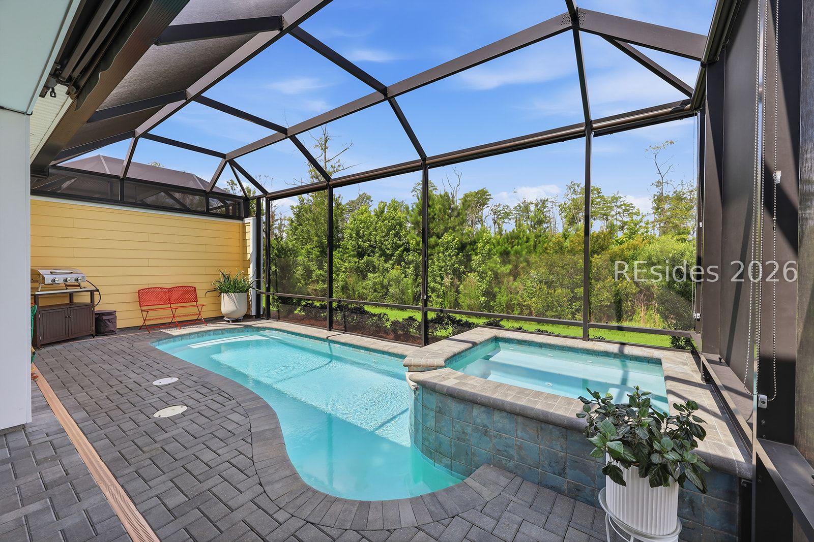 339 Beachcomber Boulevard