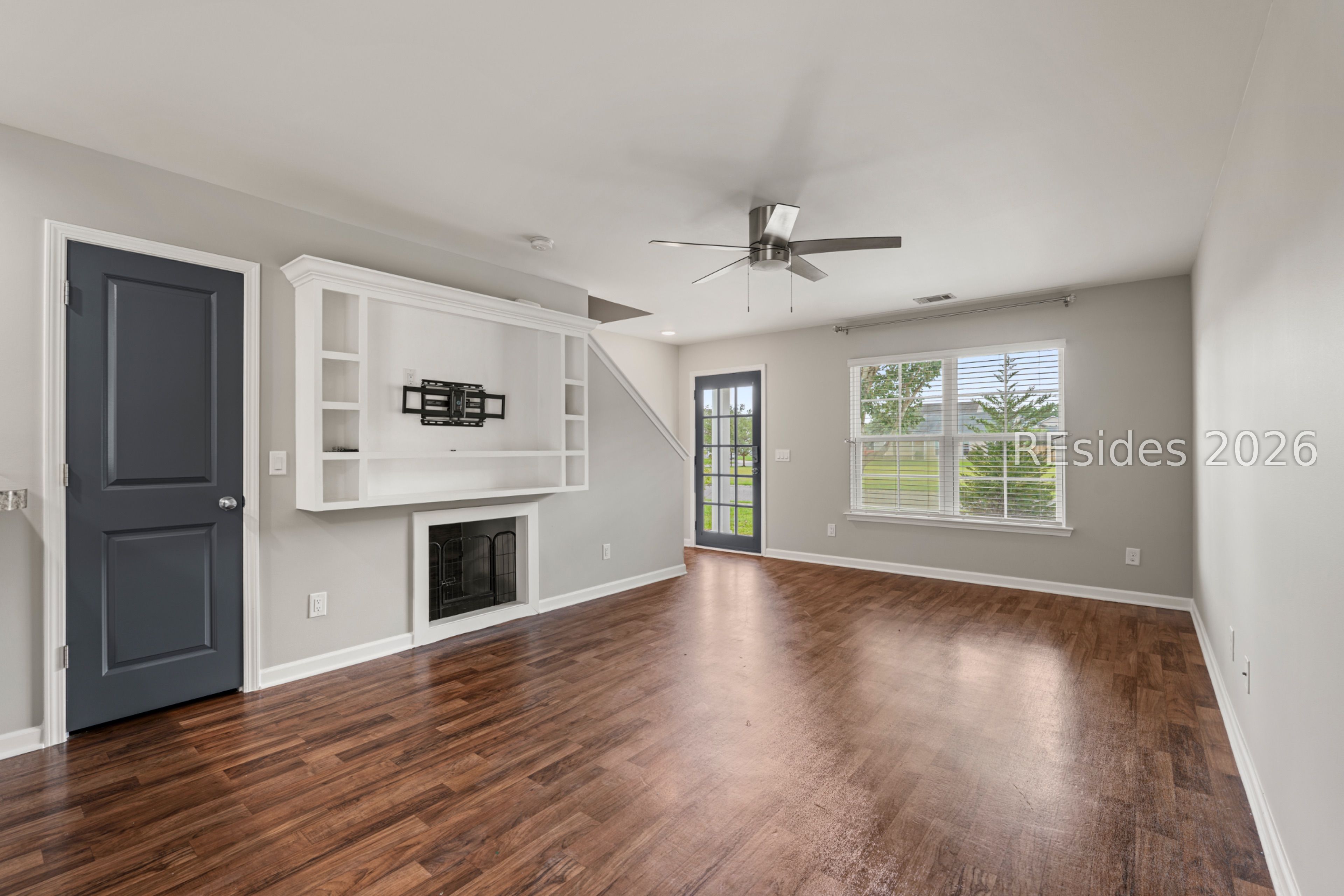28 Park Loop