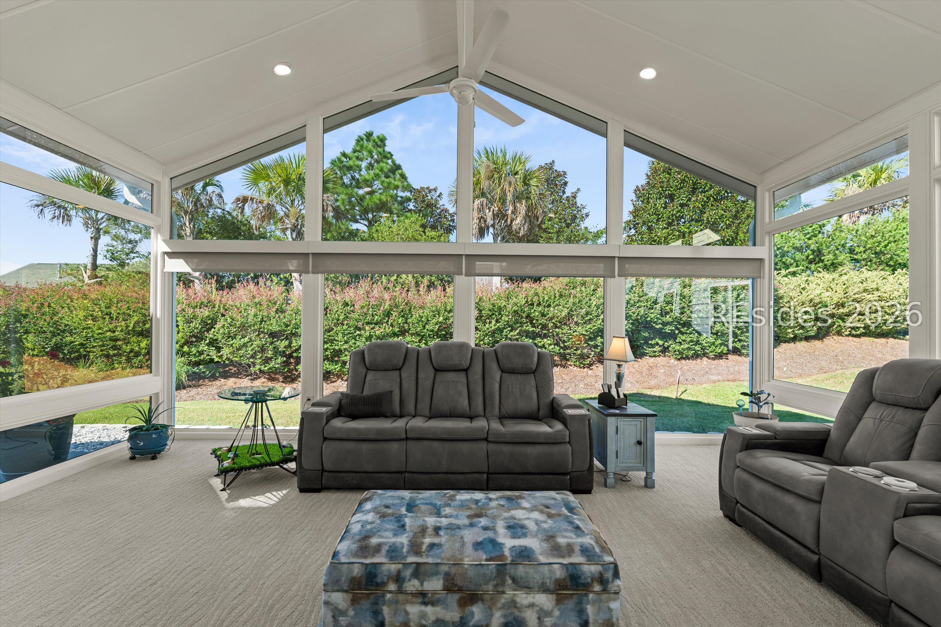 613 village green Lane