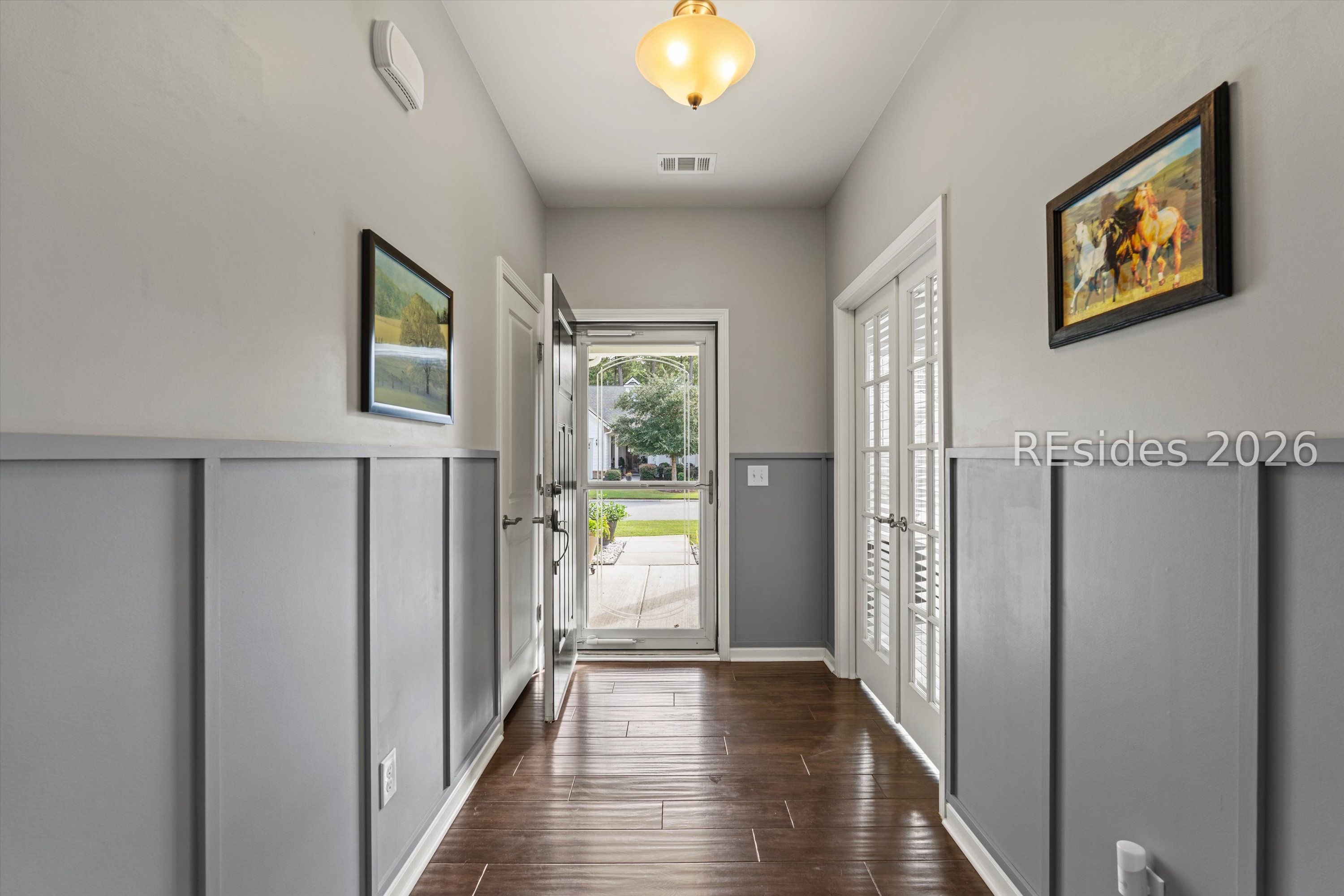 613 village green Lane