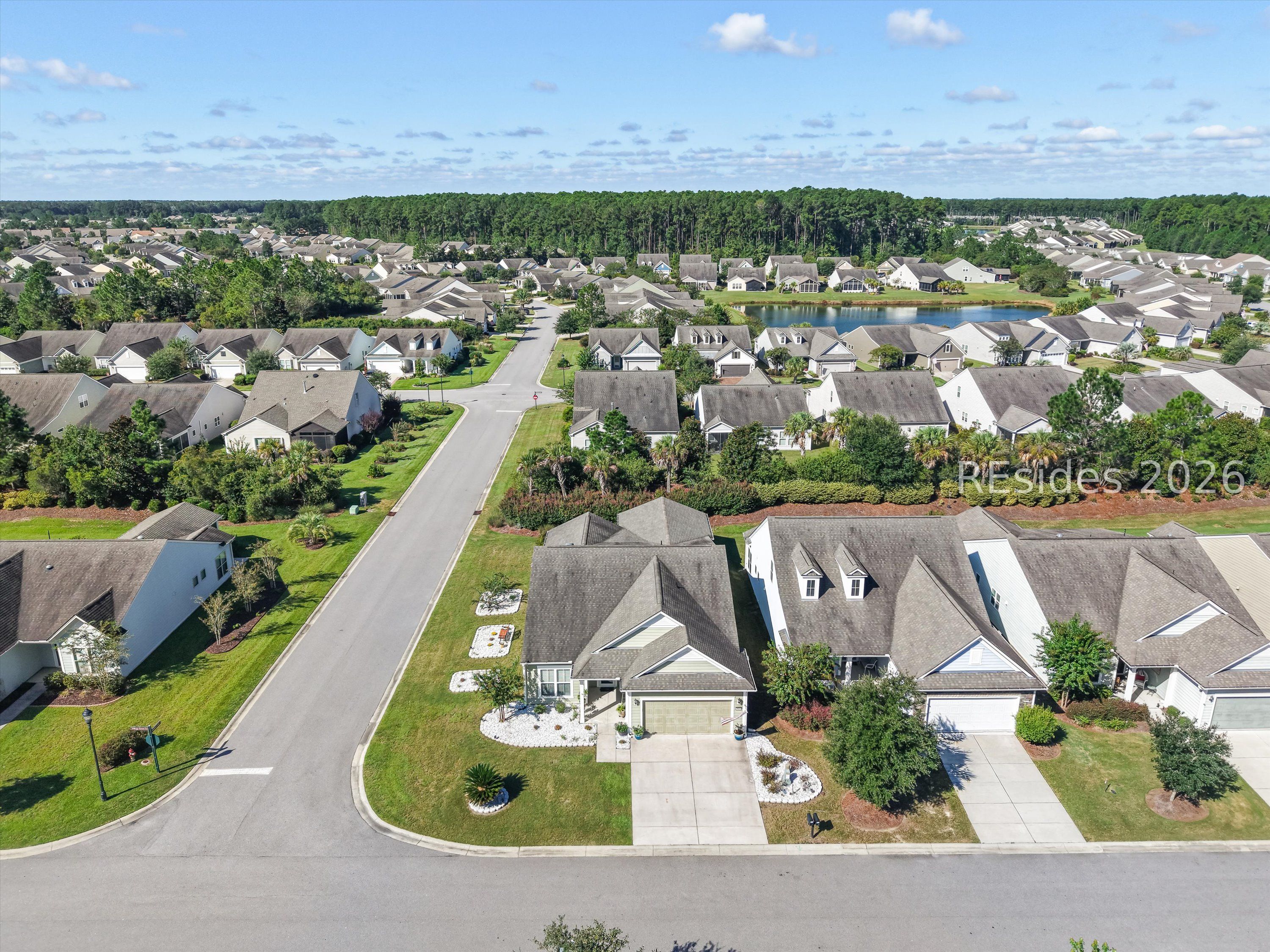 613 village green Lane