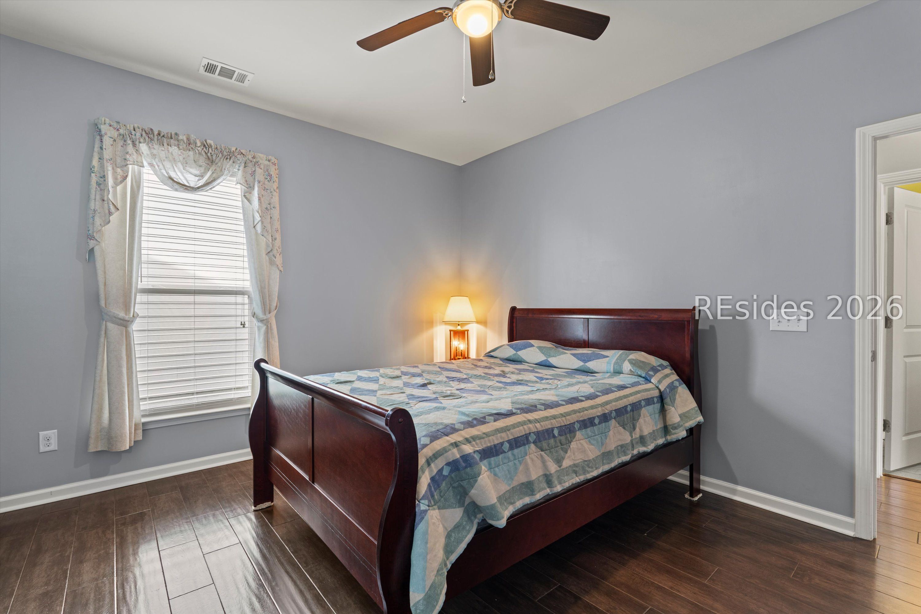 613 village green Lane