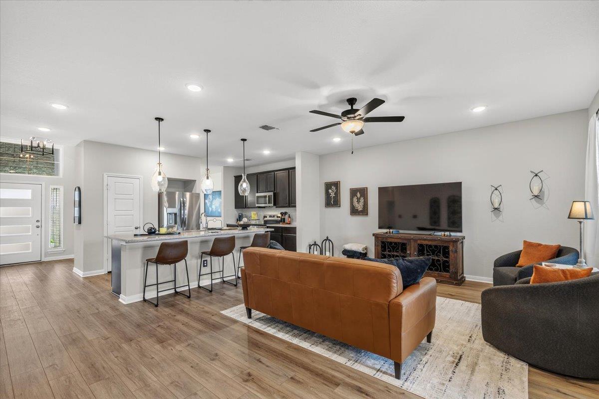 4655 Allison DR