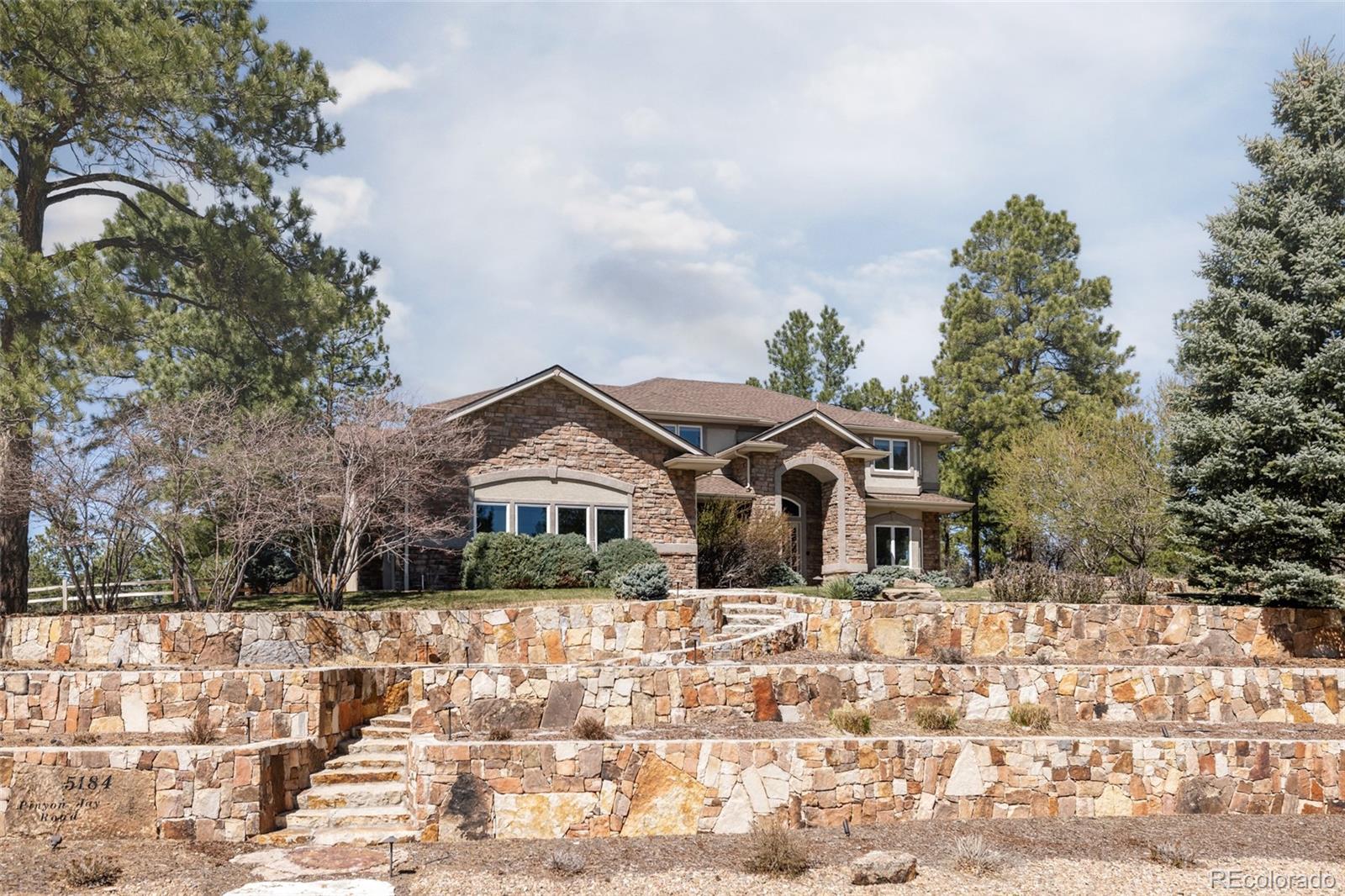 5184 Pinyon Jay Road