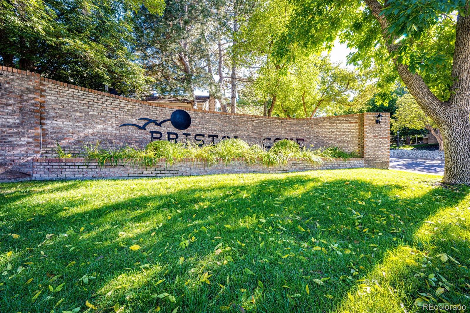 7566 S Cove Circle