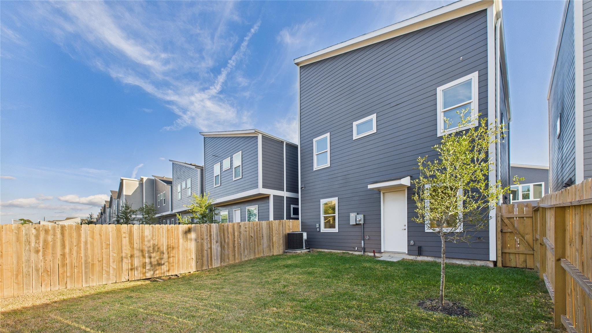 9607 Habitat Street