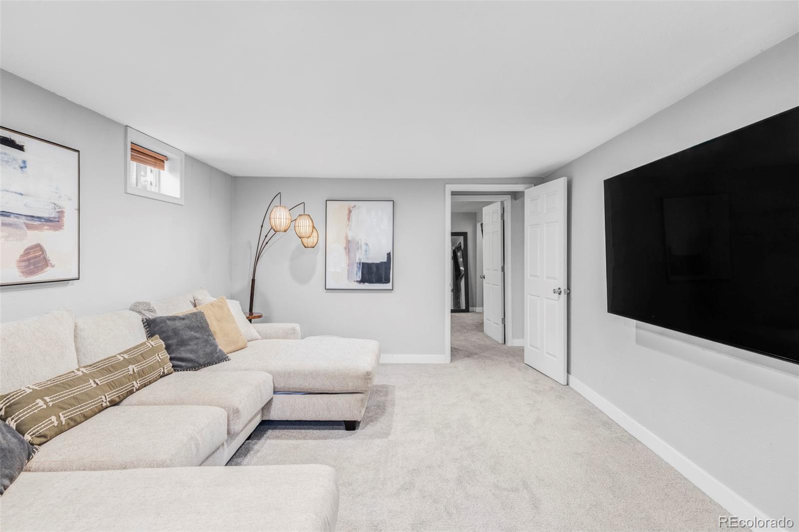 765 W Nassau Way